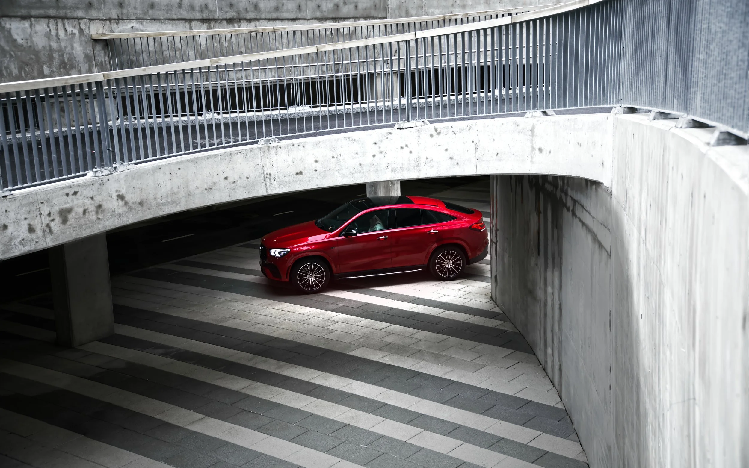 Red Mercedes-Benz GLE coupe car photographed by Annika TheVolvoGirl Miftakhova for Parrotz Suomi in Helsinki, Finland