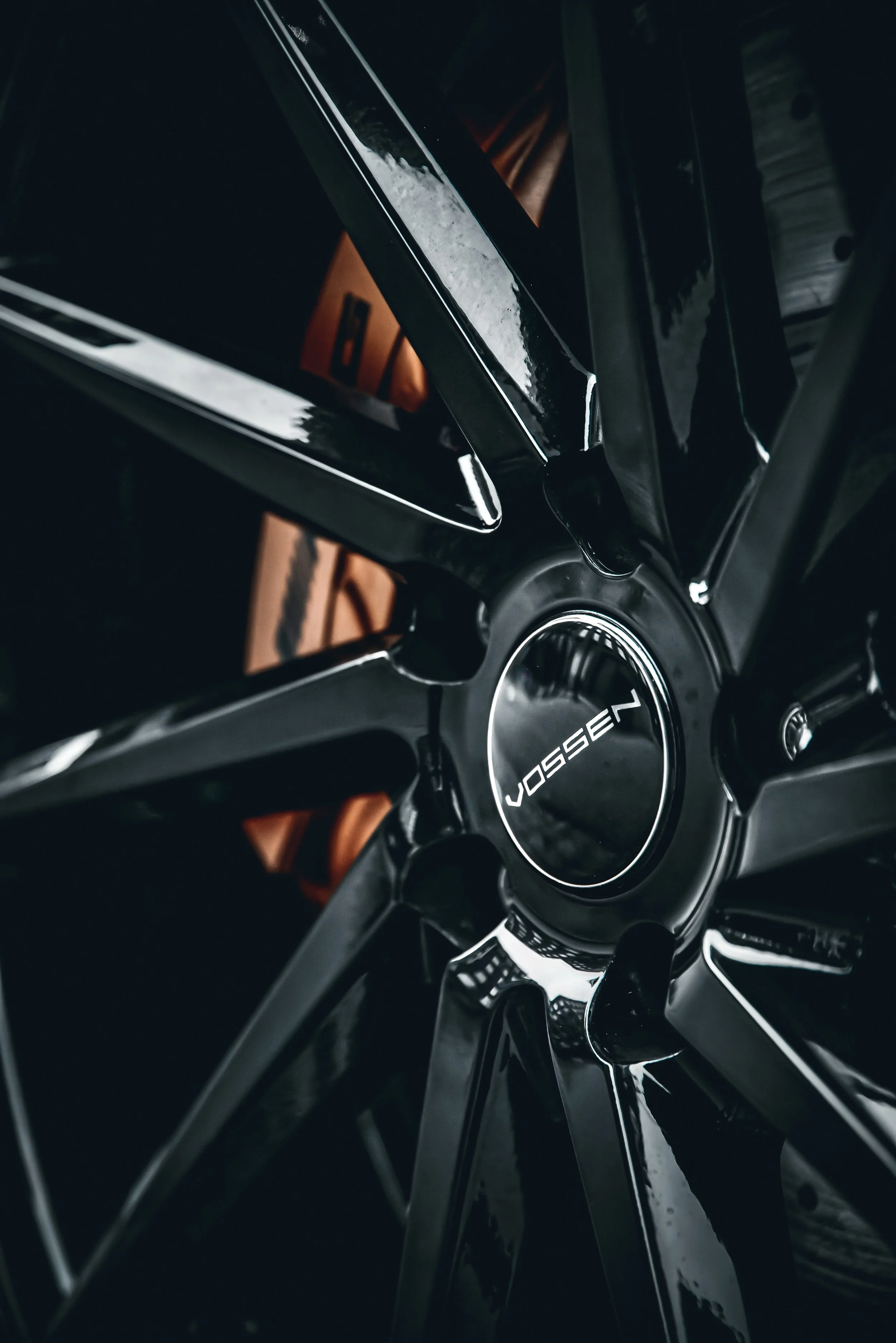 Vossen wheel of Black Mercedes-Benz E-class car photographed by Annika TheVolvoGirl Miftakhova for Parrotz Suomi in Helsinki, Finland
