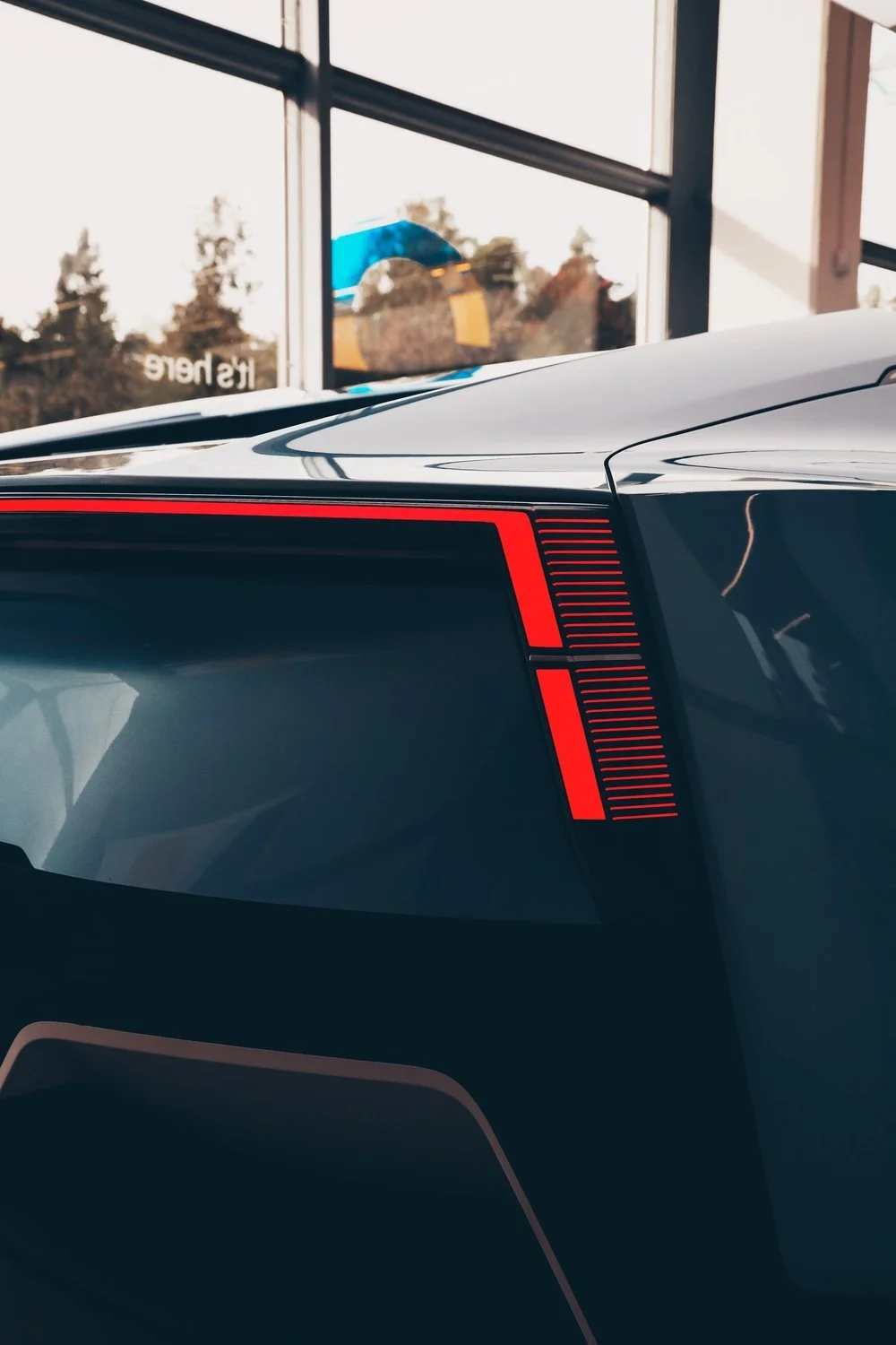 Exterior details of Polestar 6 in Helsinki Polestar Space, photographed by Annika Miftakhova