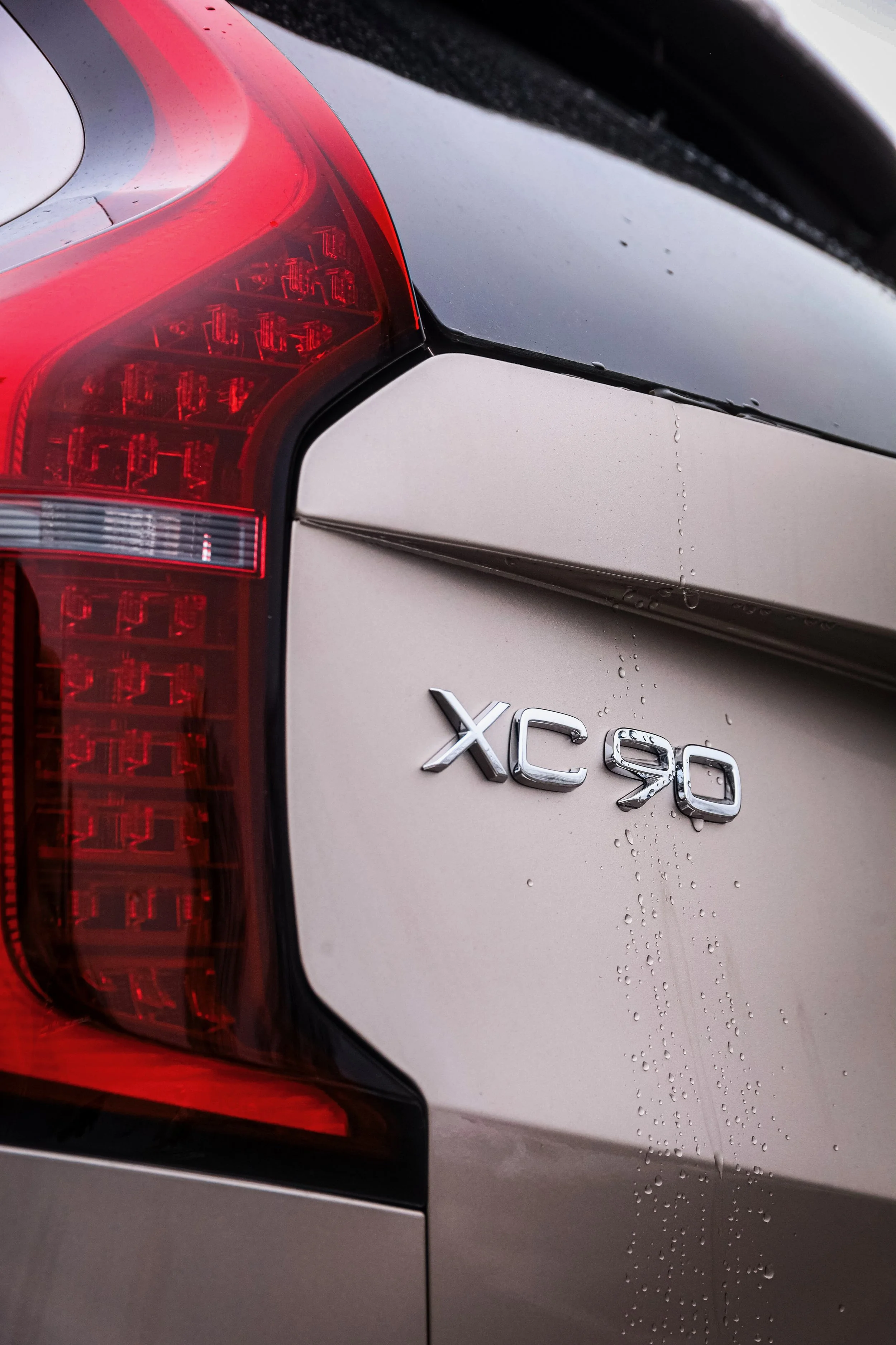 Beige Volvo XC90 rear model badges photographed in Helsinki by Annika TheVolvoGirl Miftakhova 