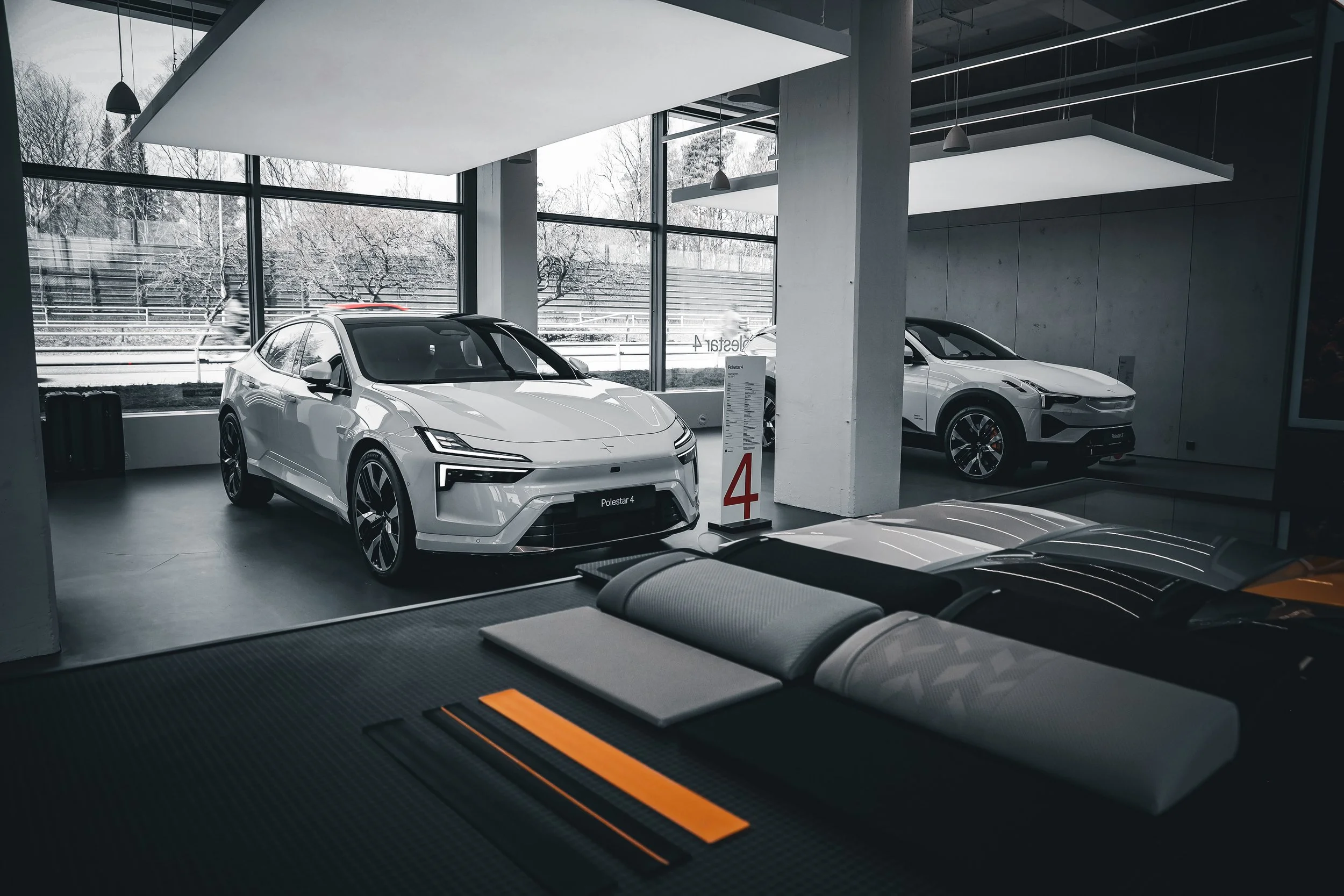 White Polestar 4 and Polestar 3 photographed in Helsinki by Annika TheVolvoGirl Miftakhova