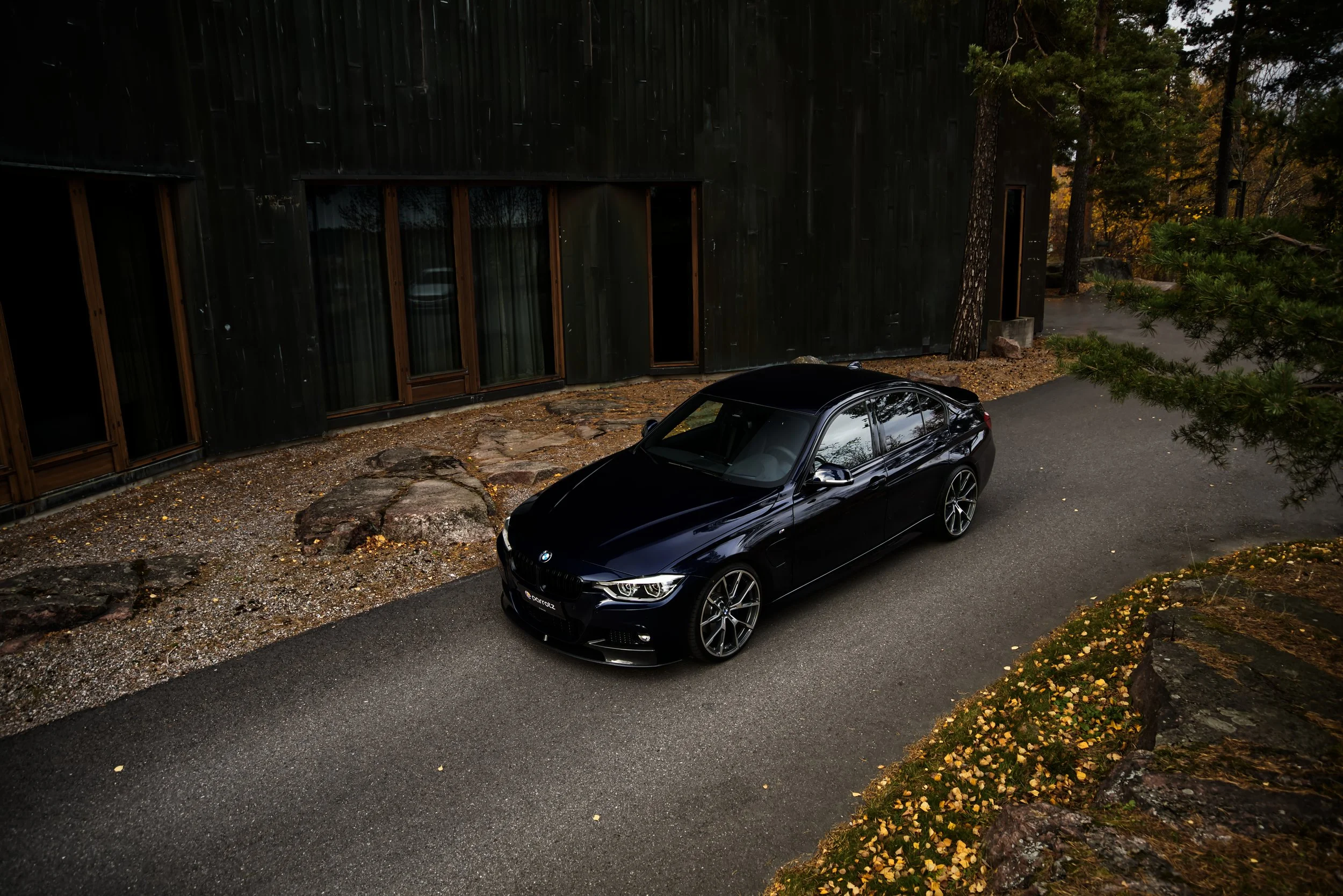 Blue BMW 3-series car photographed by Annika TheVolvoGirl Miftakhova for Parrotz Suomi in Espoo, Finland
