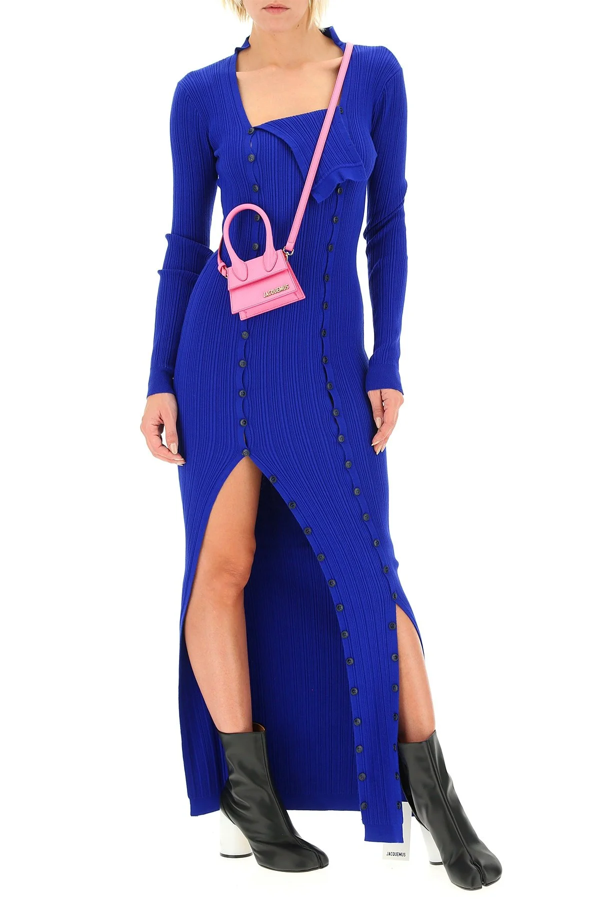 fw19---jacquemus---194kn1019407350_6_p.jpg