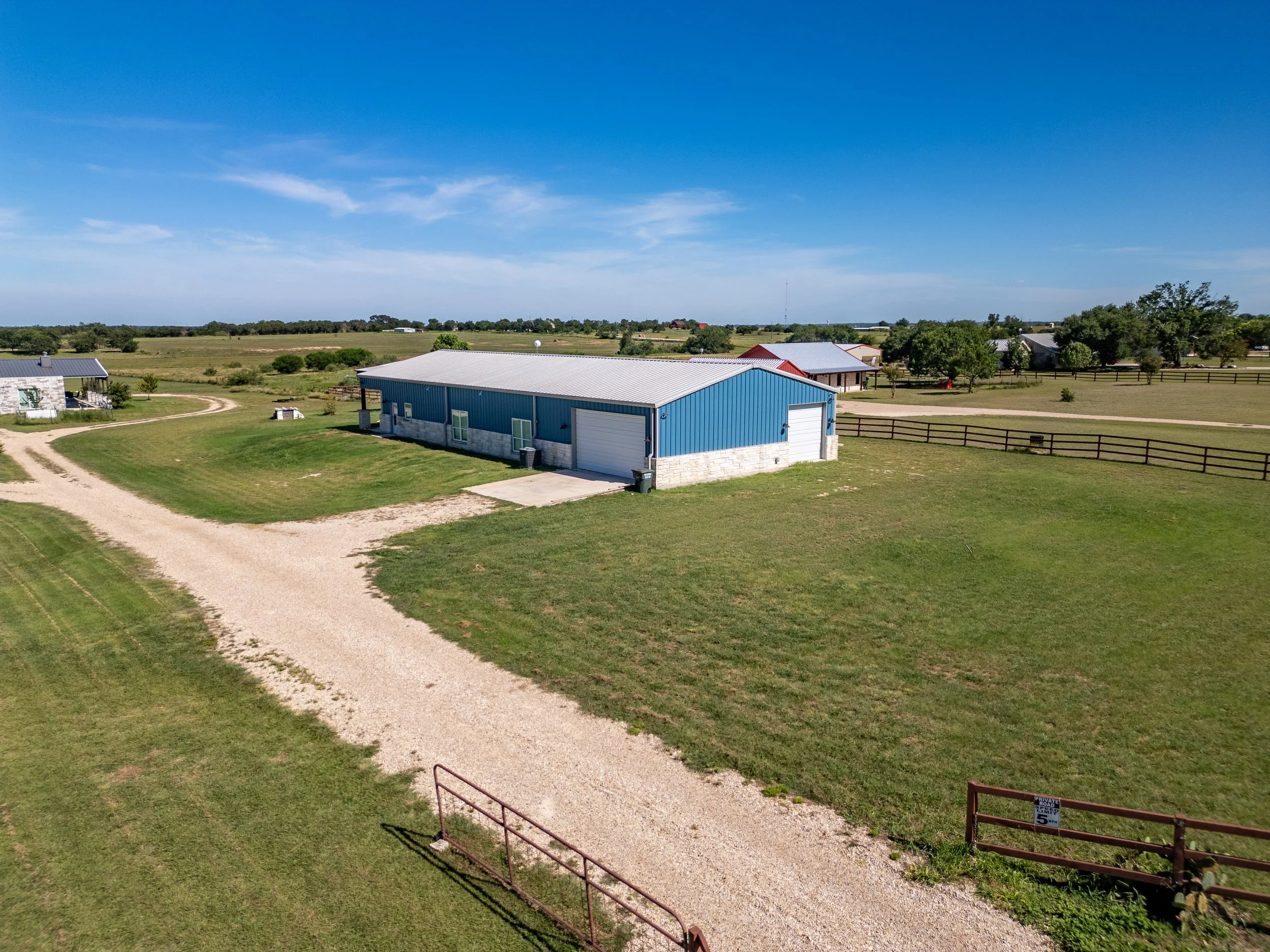 Aerial_6887SmithDairyRd_8.jpg