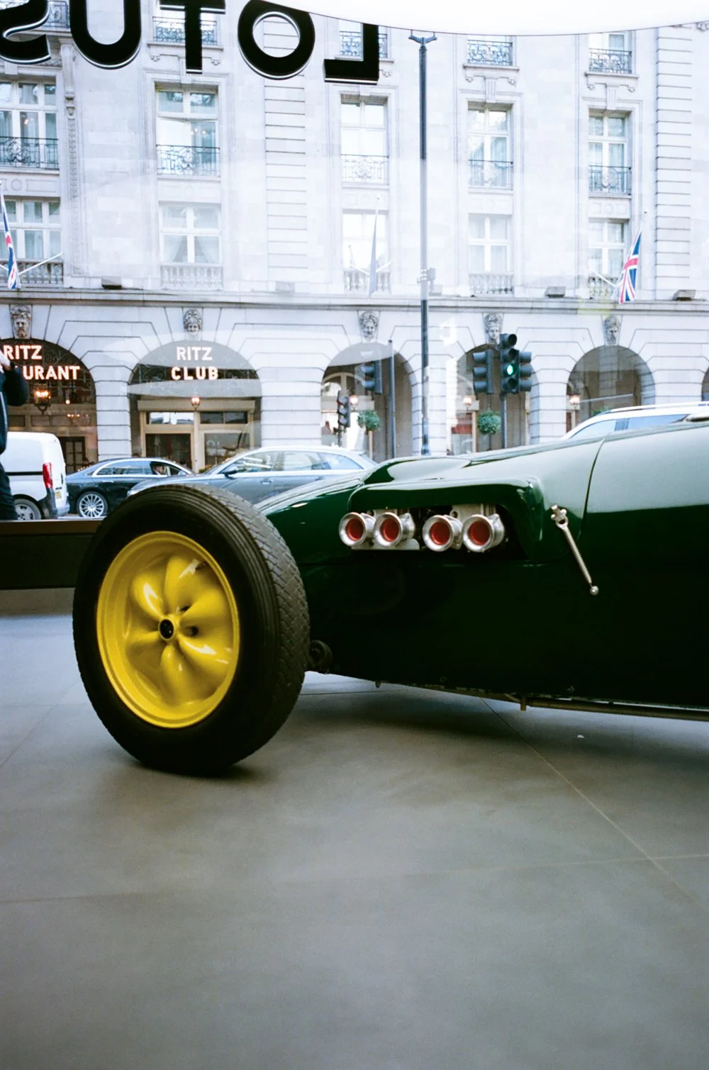 LOTUS00015.jpg