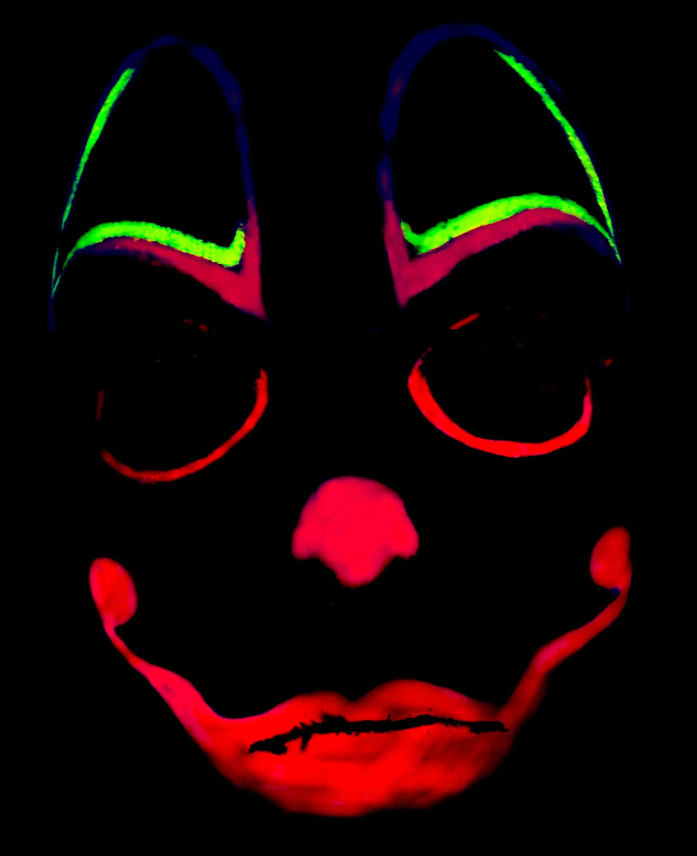 Facetune_06-05-2025-16-20-10.jpg