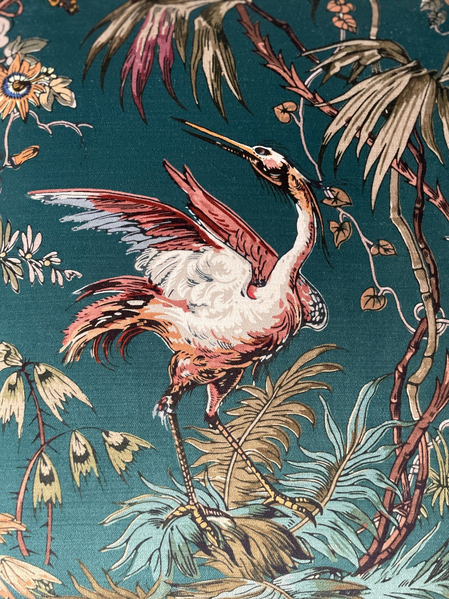 I love this top fabric 'Herons' by @warnerhouse_1870 perfect for this little chair.