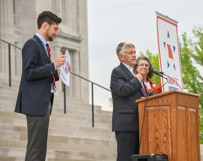 News Tribune: “Rallygoers: Ballot initiative is vital check on Capitol”