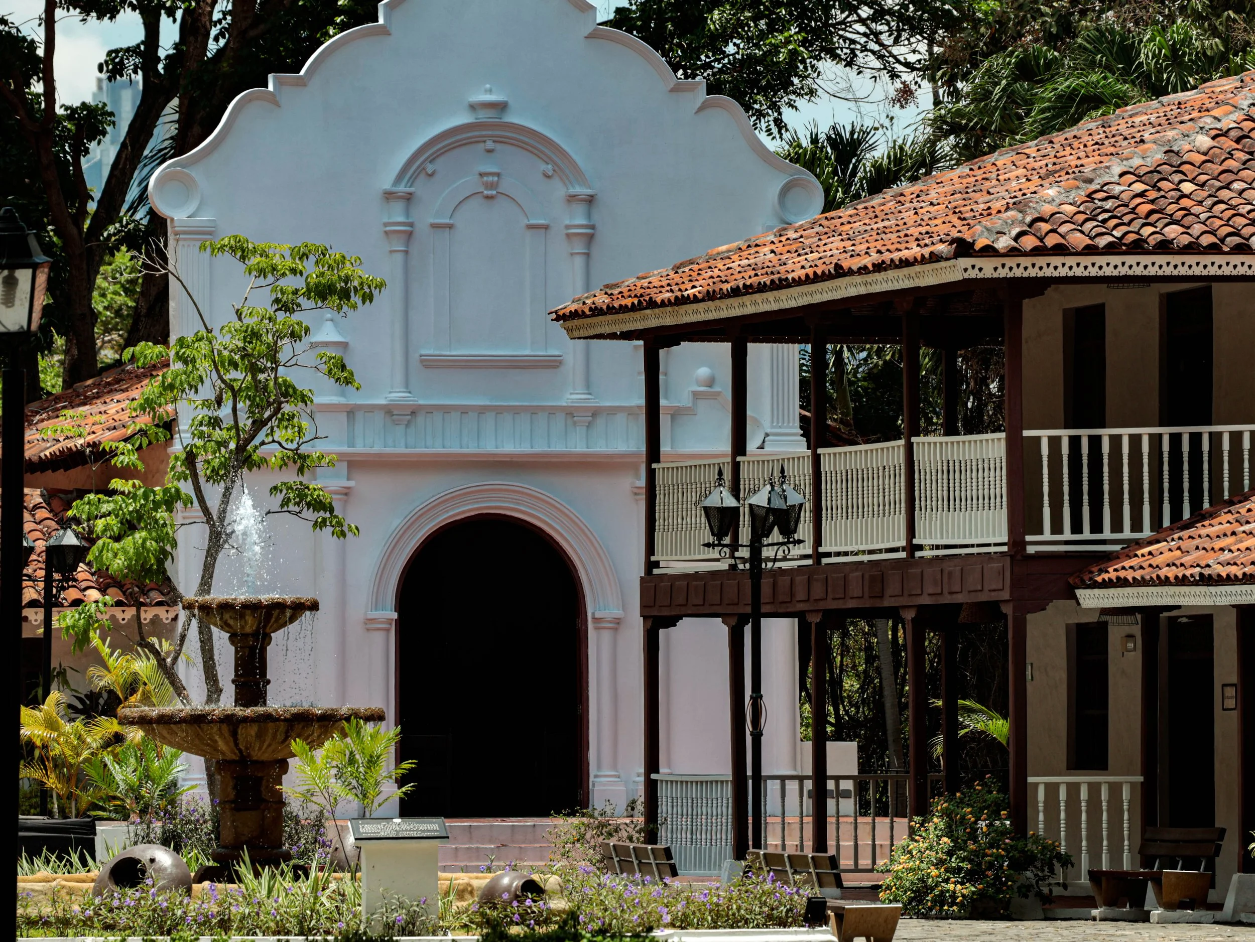 Mi Pueblico, Panama City