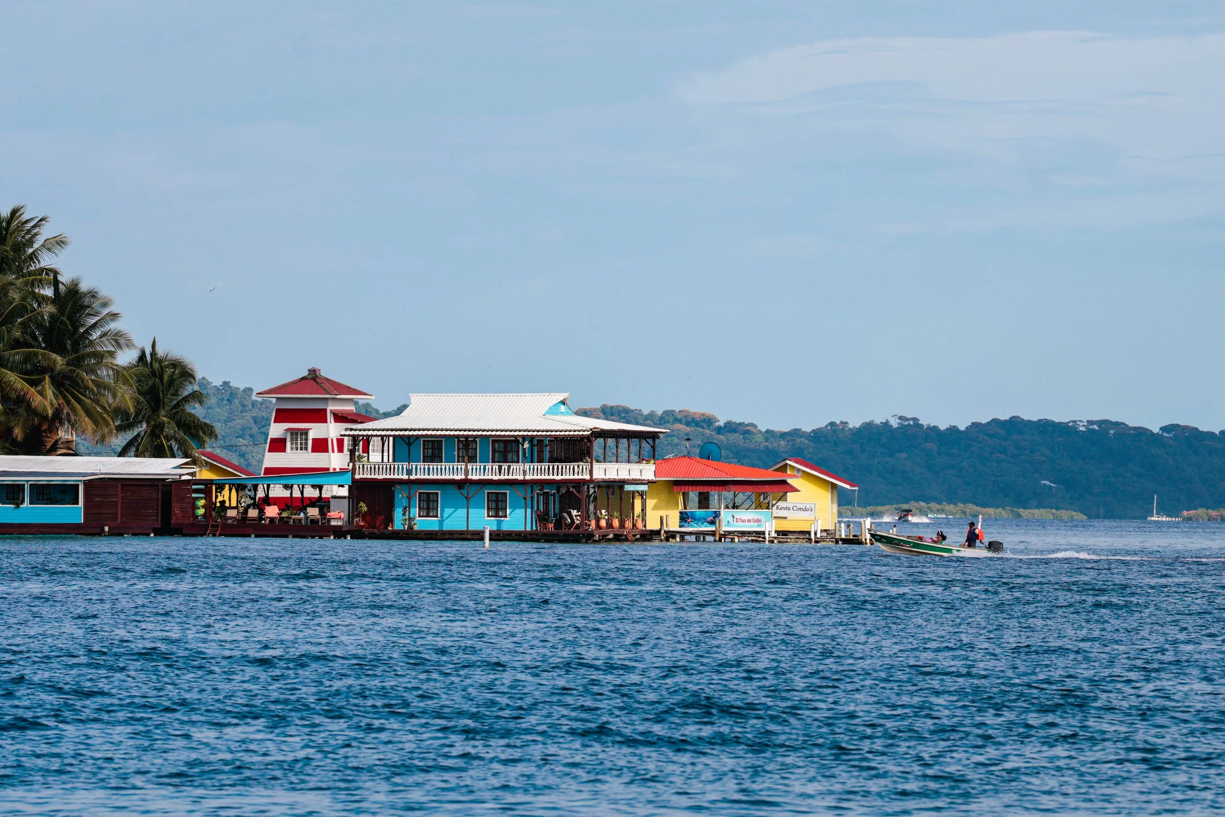 Carenero, Bocas del Toro