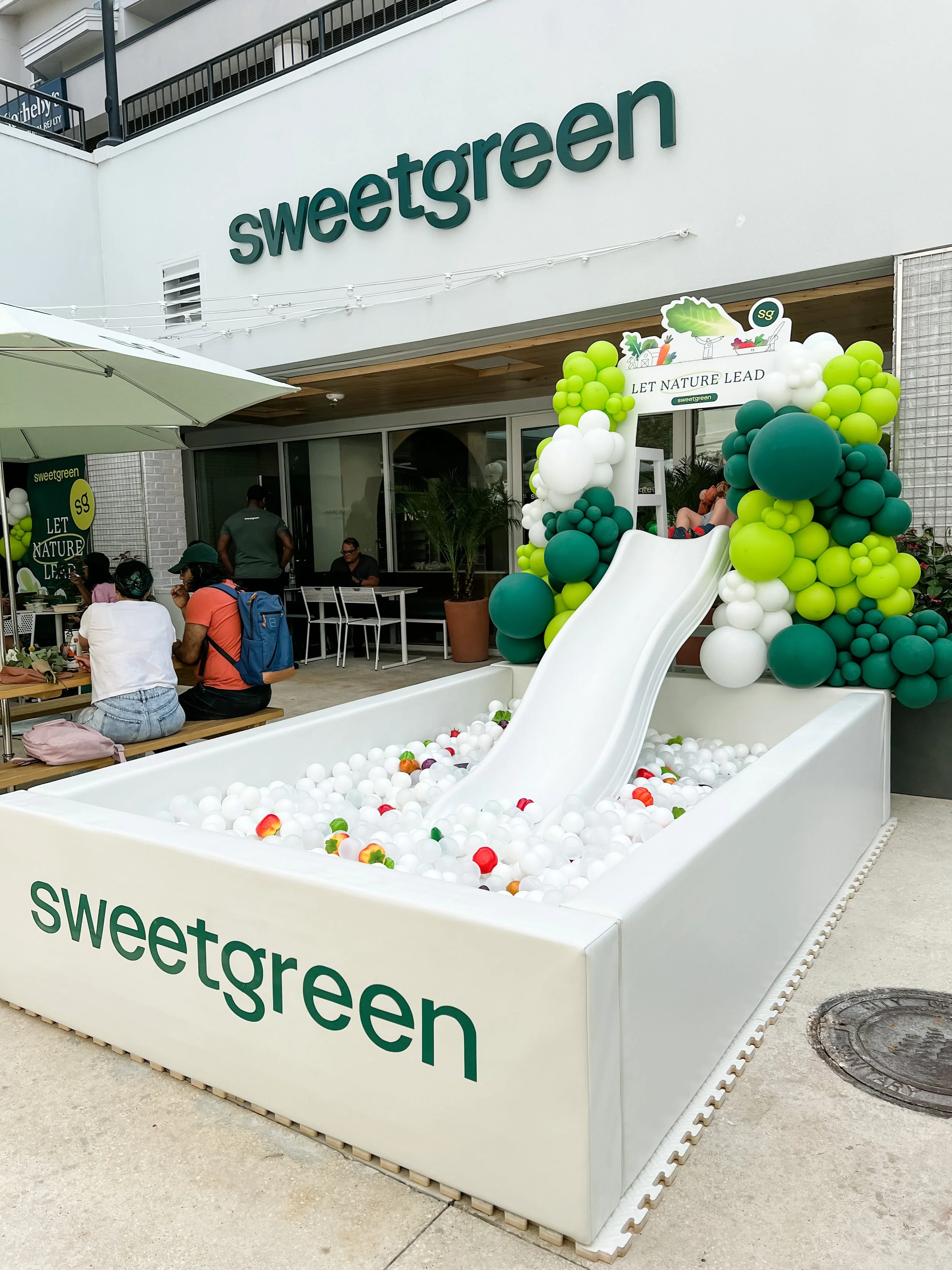Balloon Garland for Sweet Green's Grand Opening in Hyde Park