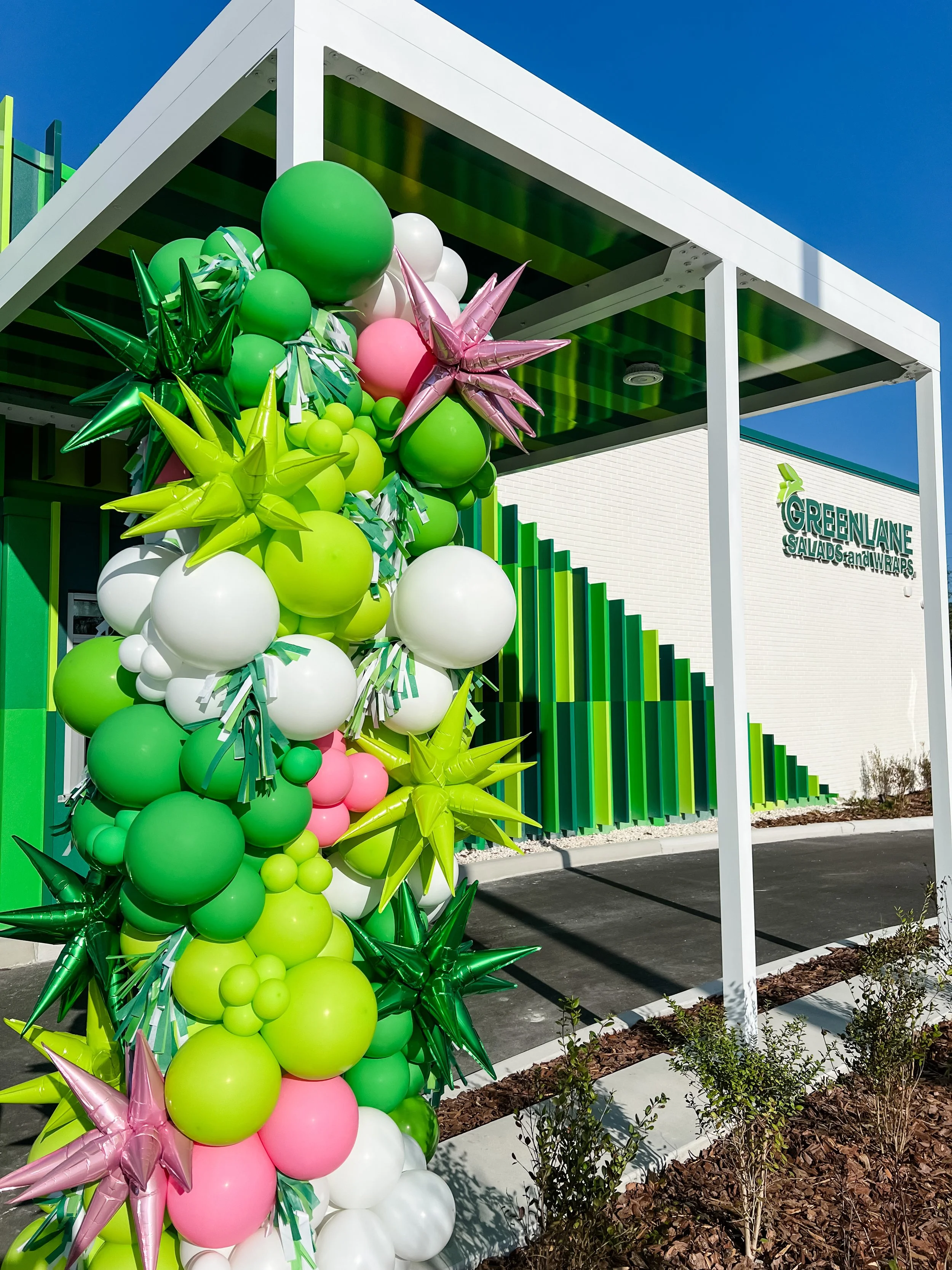 Grand Opening Balloons in Tampa Bay