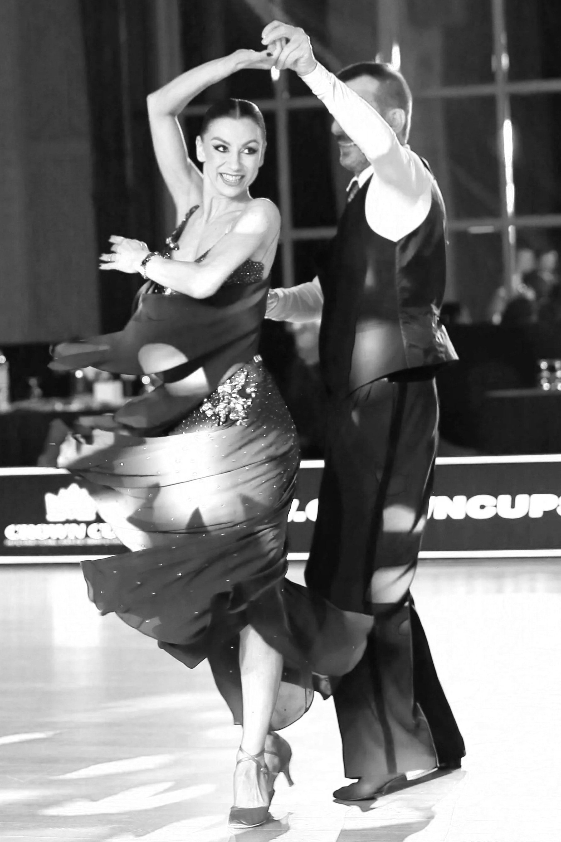 Ballroom dance lessons Dubai