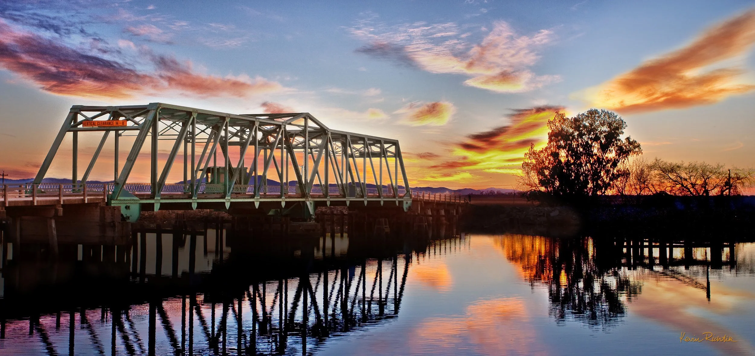 King's Island Bridge.jpg