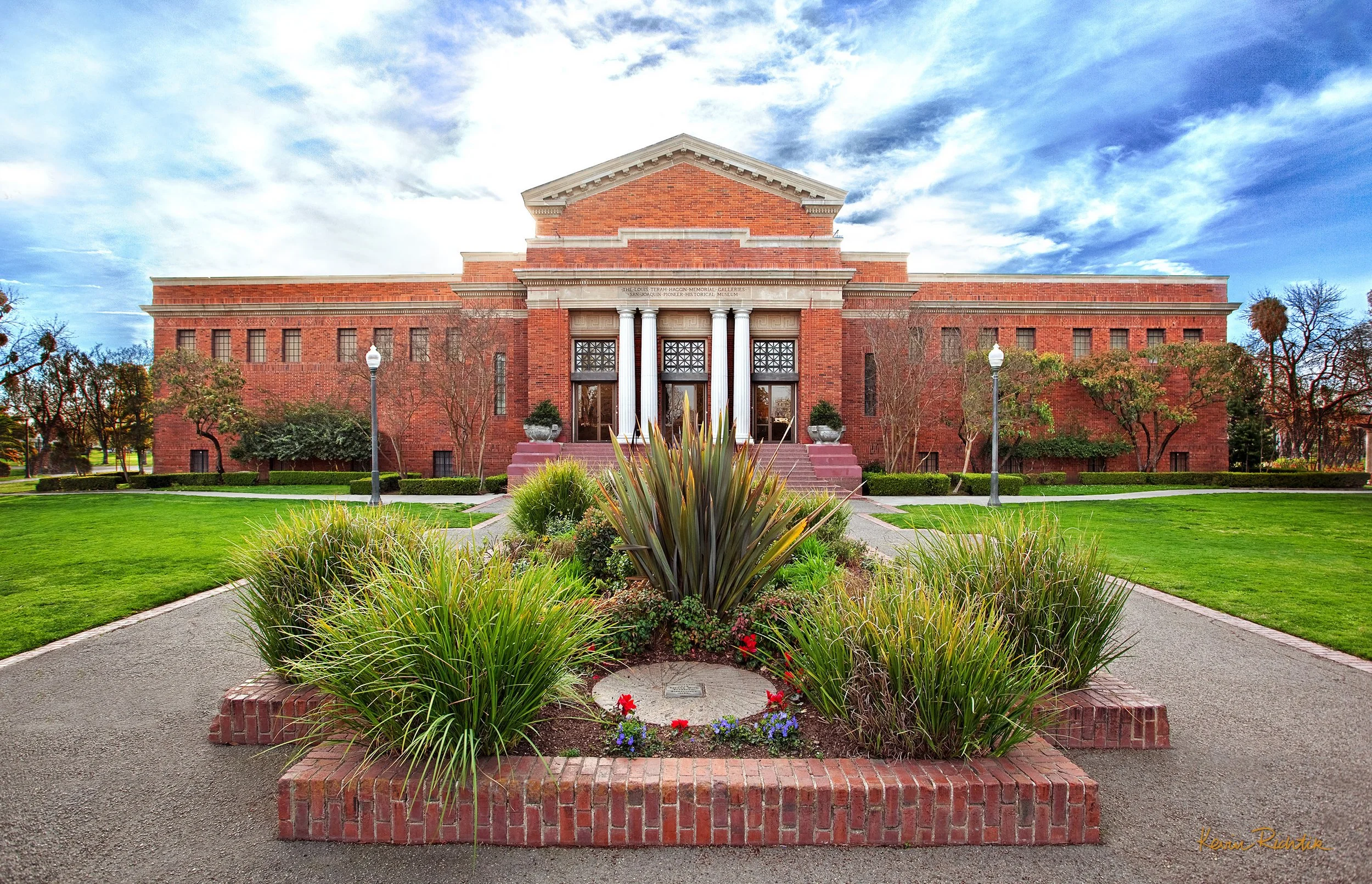 Haggin Museum Exterior.jpg