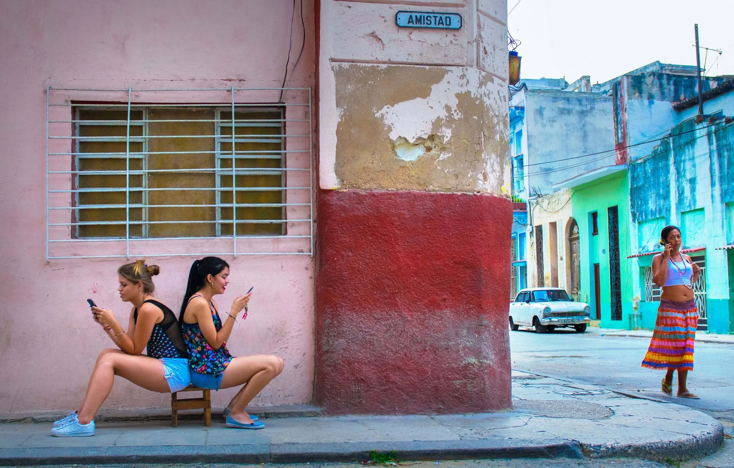 DeanneFitzmaurice_Travel-20_Cuba.jpeg