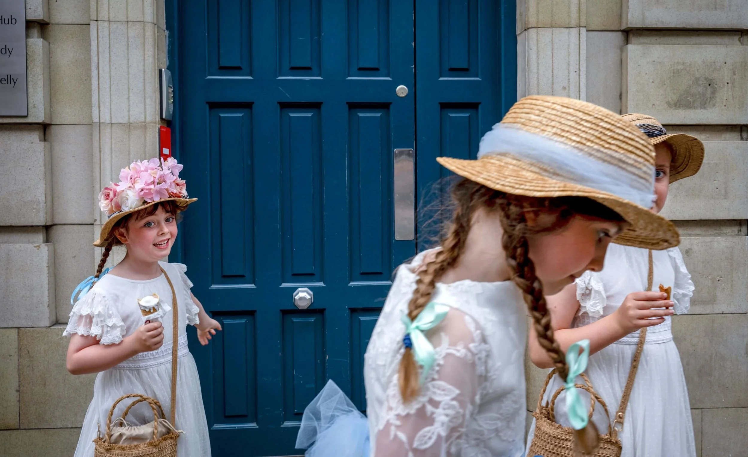 DeanneFitzmaurice-Dublin_08_JamesJoyce_Bloomsday.jpeg