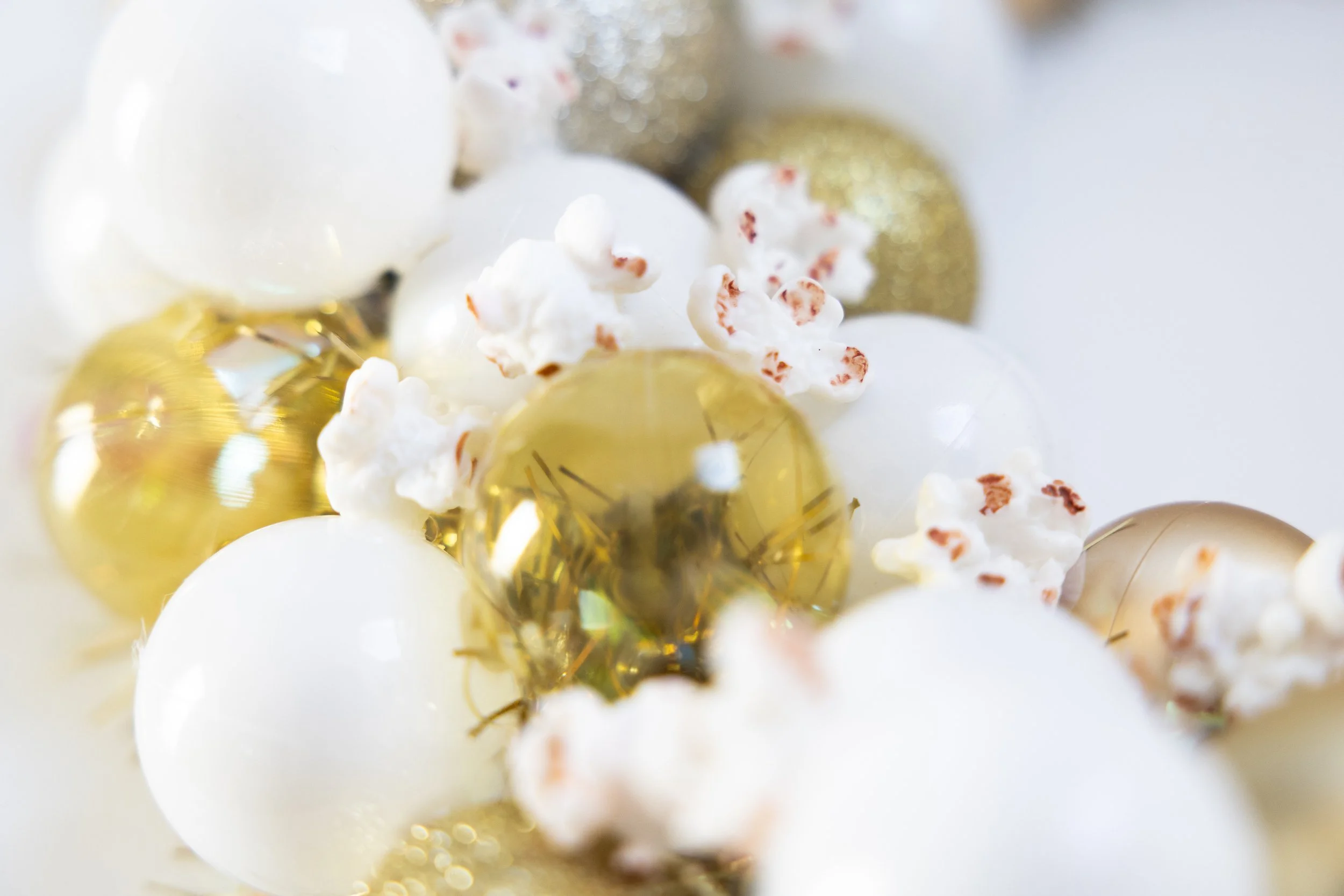 Popcorn themed ornament wreath