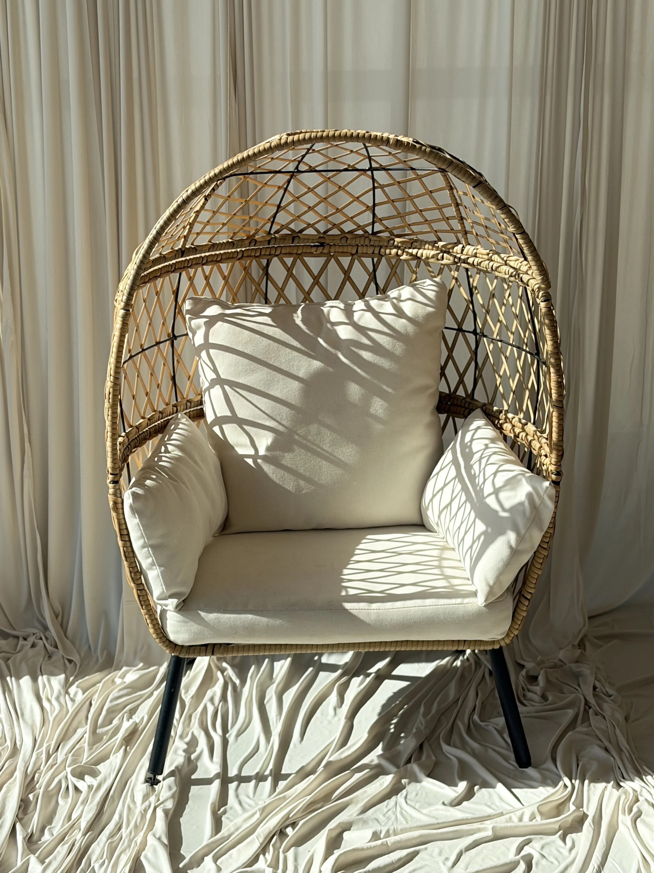 kids egg chair.jpeg