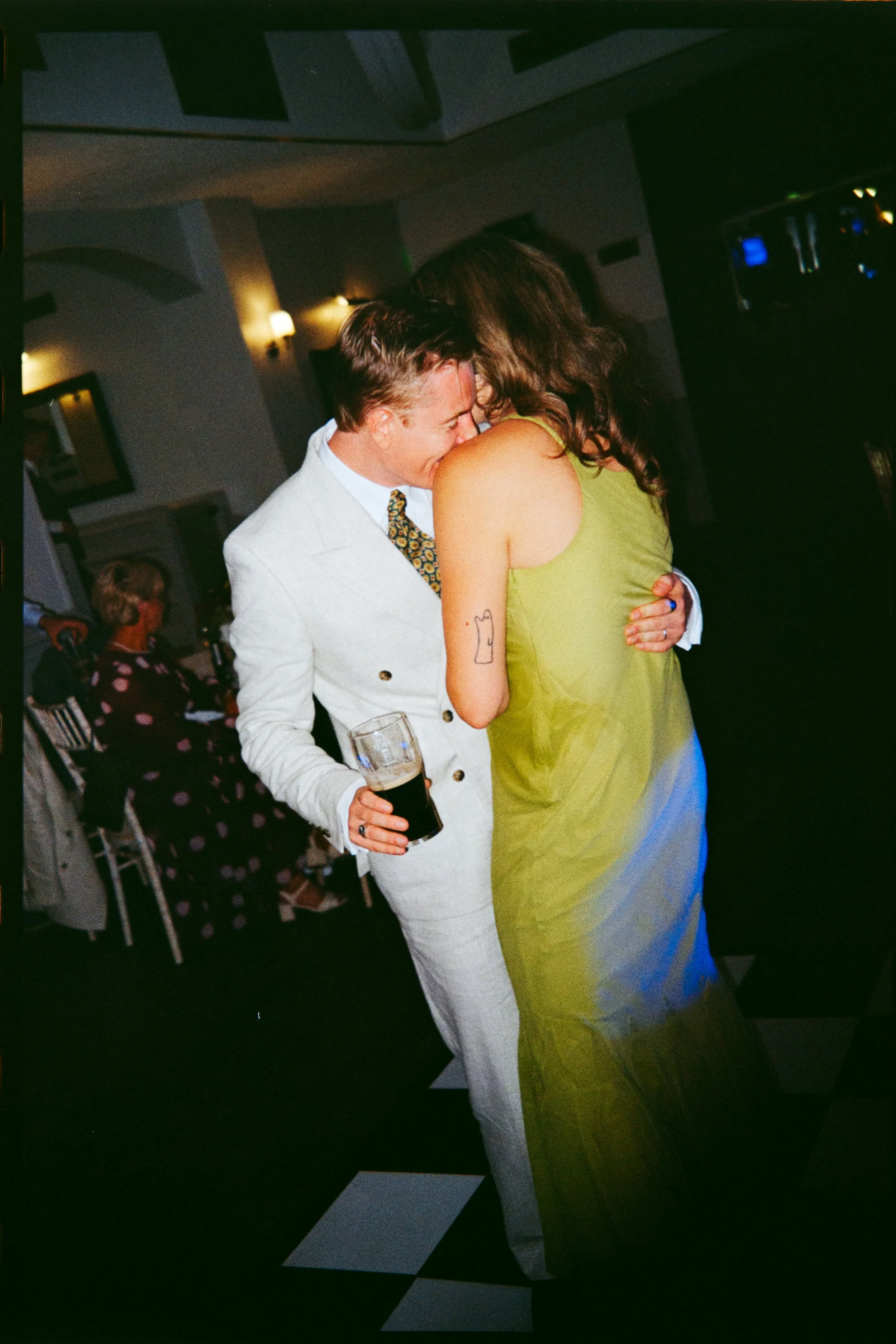 0018-042aa.jpg