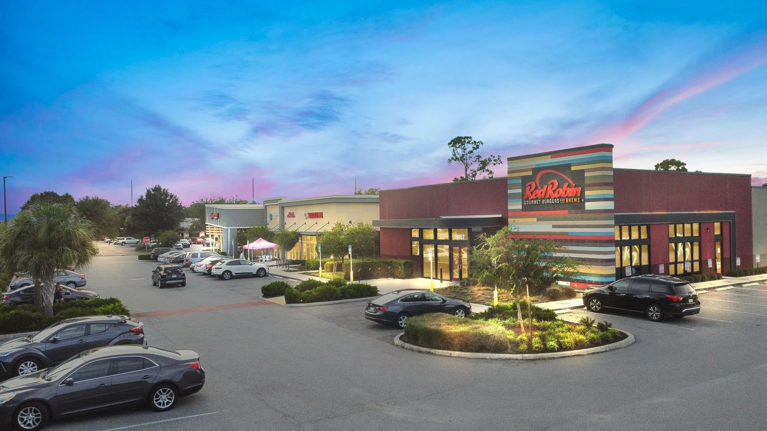 Shoppes of West 192 Building Photo
