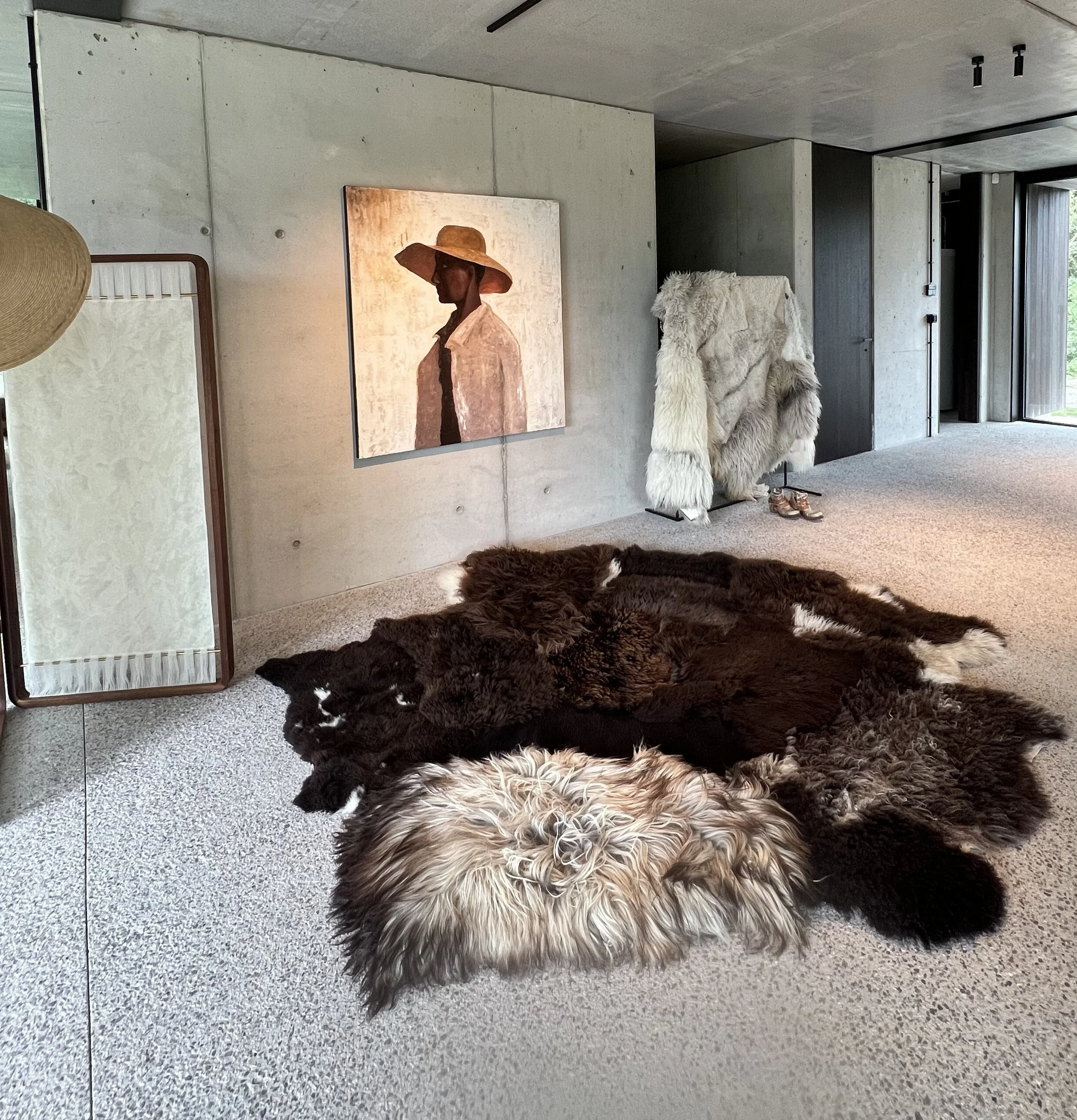 fons-sheepskin-rug (5).jpeg