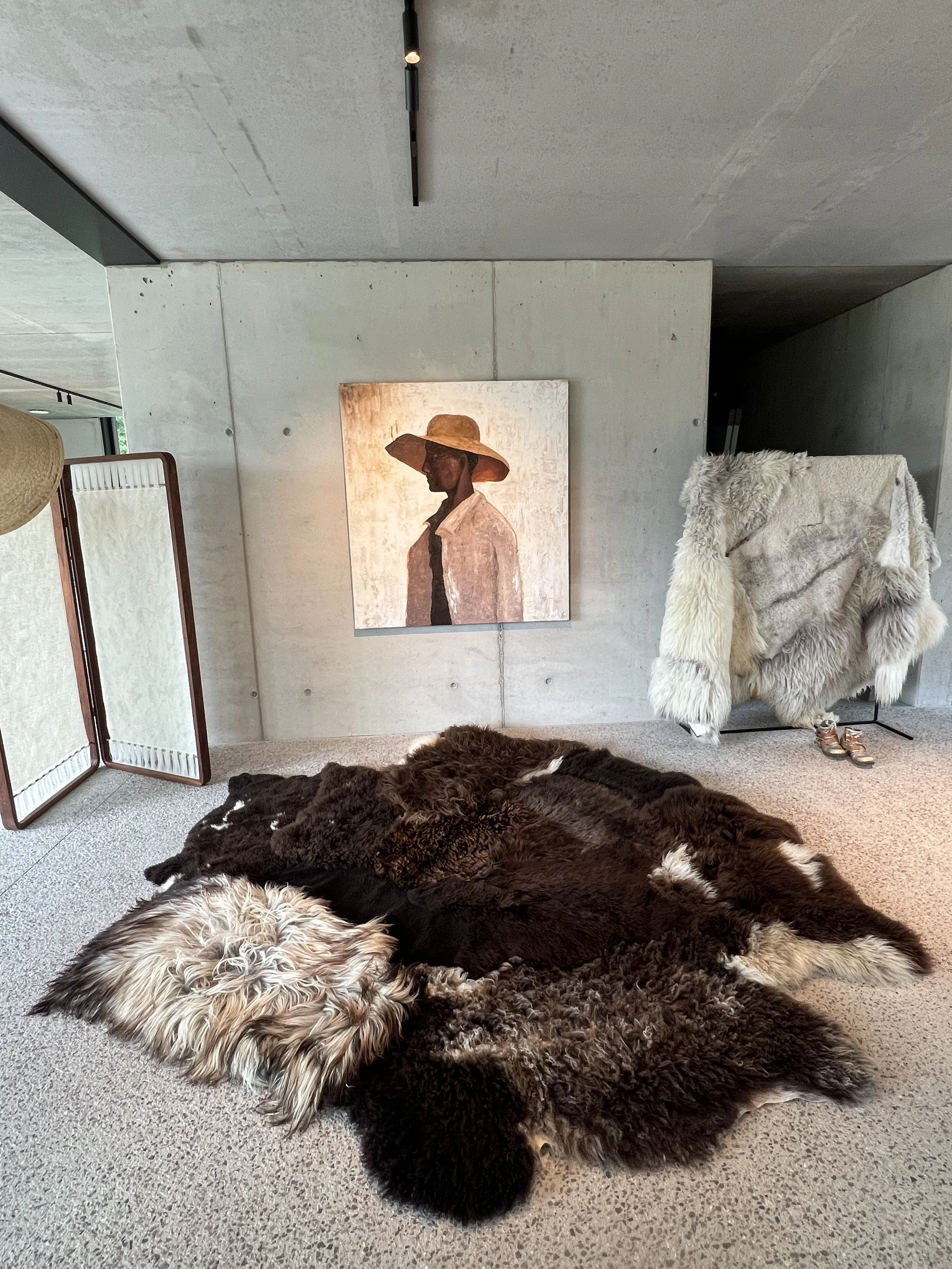 fons-sheepskin-rug (7).jpeg