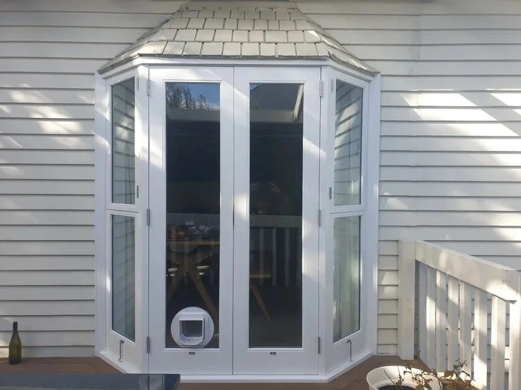 imgi_5_Bay+Window.jpg