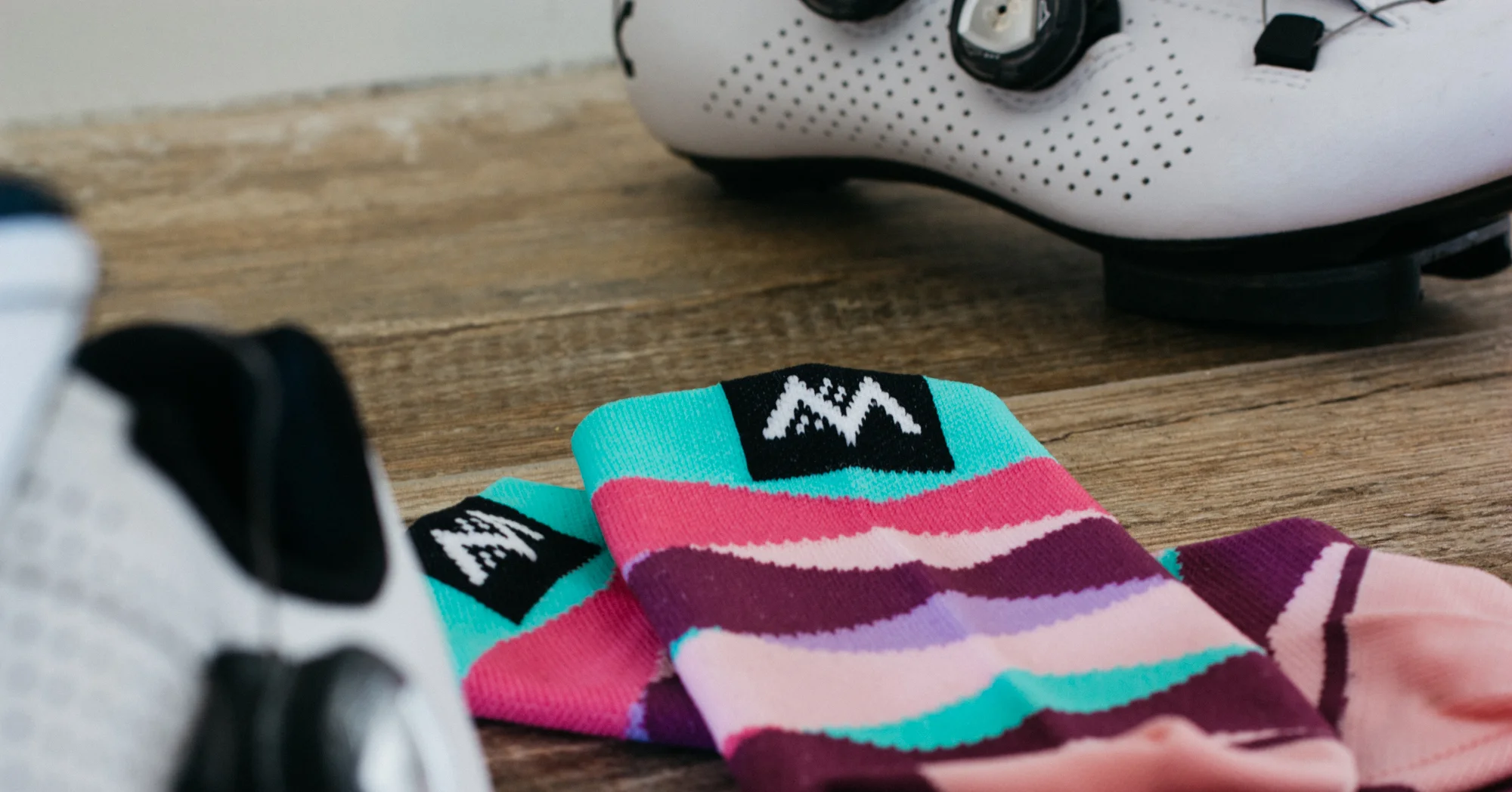 DREAMER SOCKS WITH CYCLING SHOES