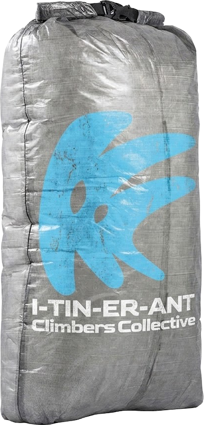  Superlight stuff sack  Whether you use it for the first aid kit int he ecosystem or for your daily essentials when you are out on a big adventure, this bag is meant to contain your kit neatly while adding as little weight as possible to your day bag