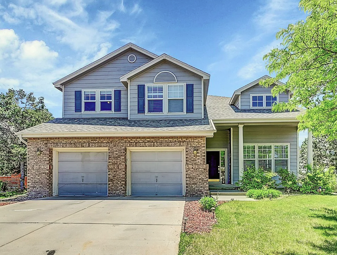 20758 E Maplewood, Centennial CO  |  $3,600