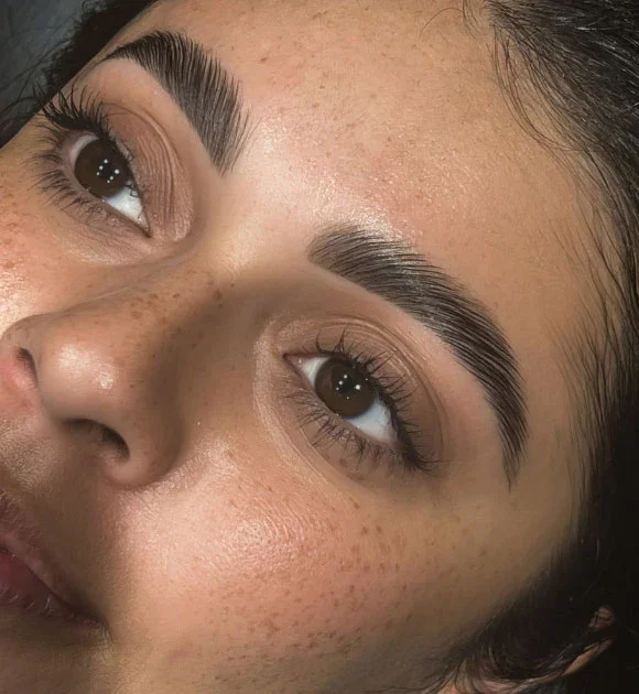 Brow Lamination, Shape & Tint