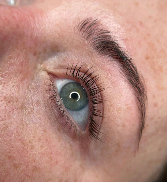 A Lash Tint