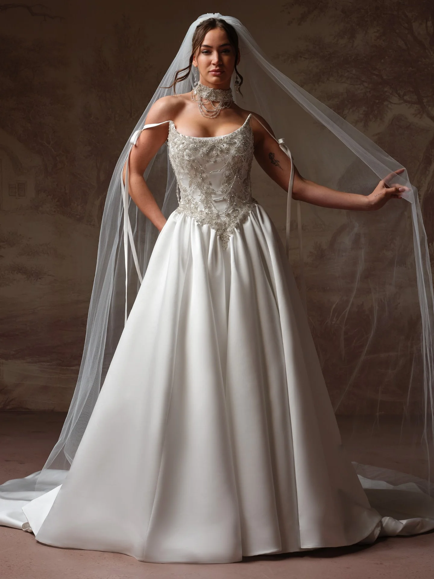 Sottero-and-Midgley-Aelarion-A-line-Wedding-Dress-F6SK059A01-Alt51-IV004.jpg