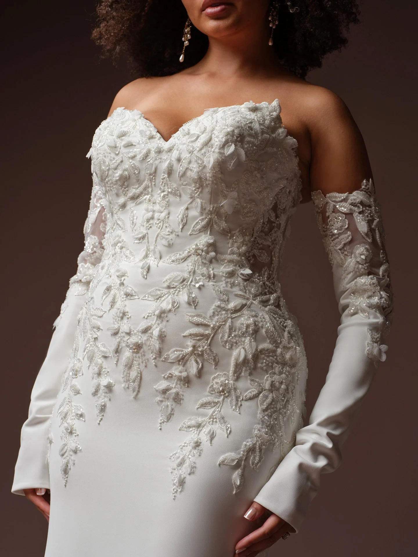 Sottero-and-Midgley-Blair-Sheath-Wedding-Dress-F6SB114A01-Alt54-IV005.jpg