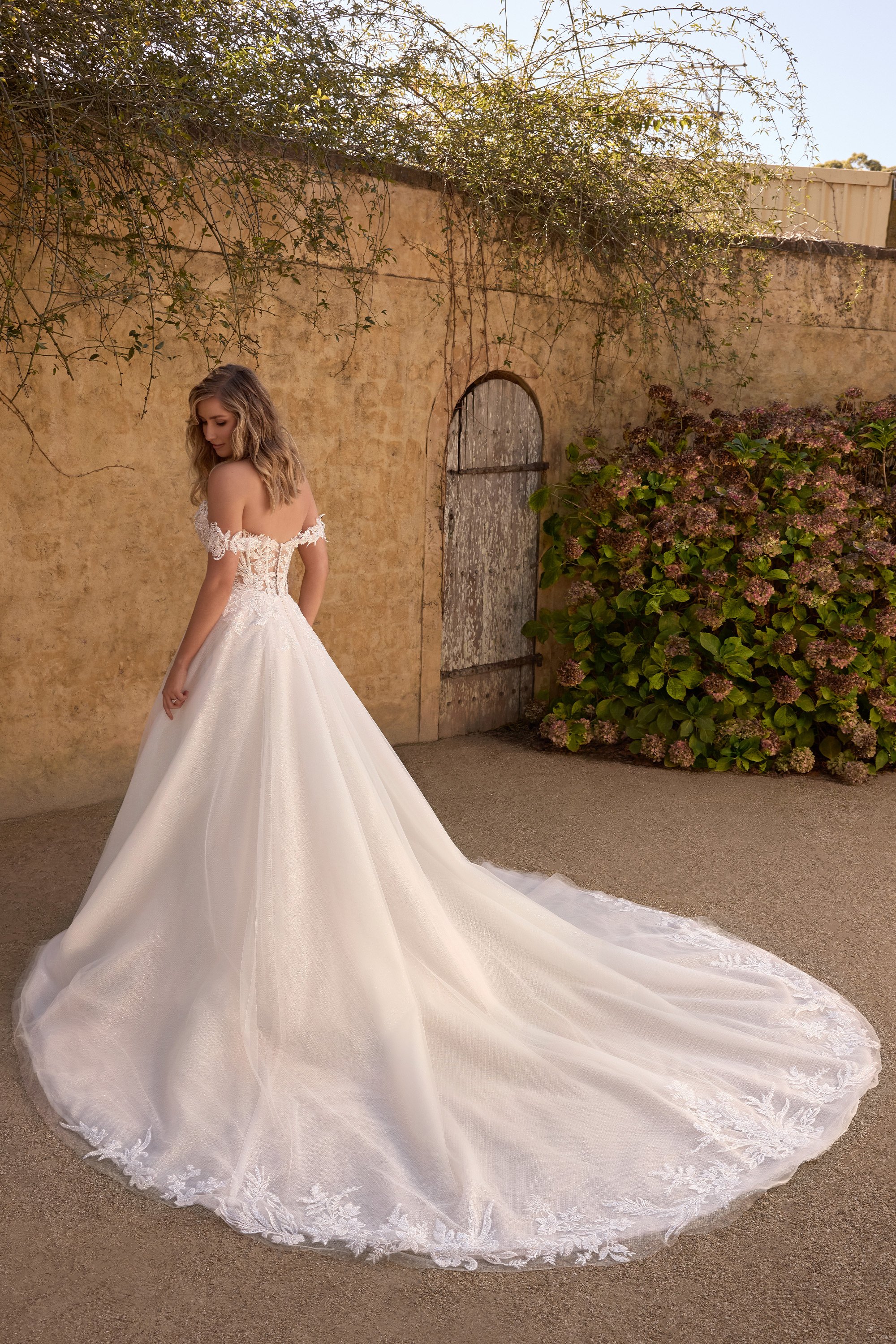 Y3157-ivory-b.jpg