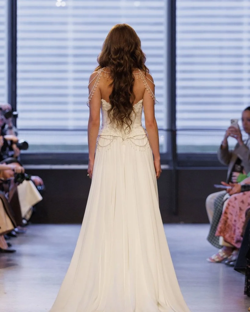 Bijou Bijou -Back.jpg