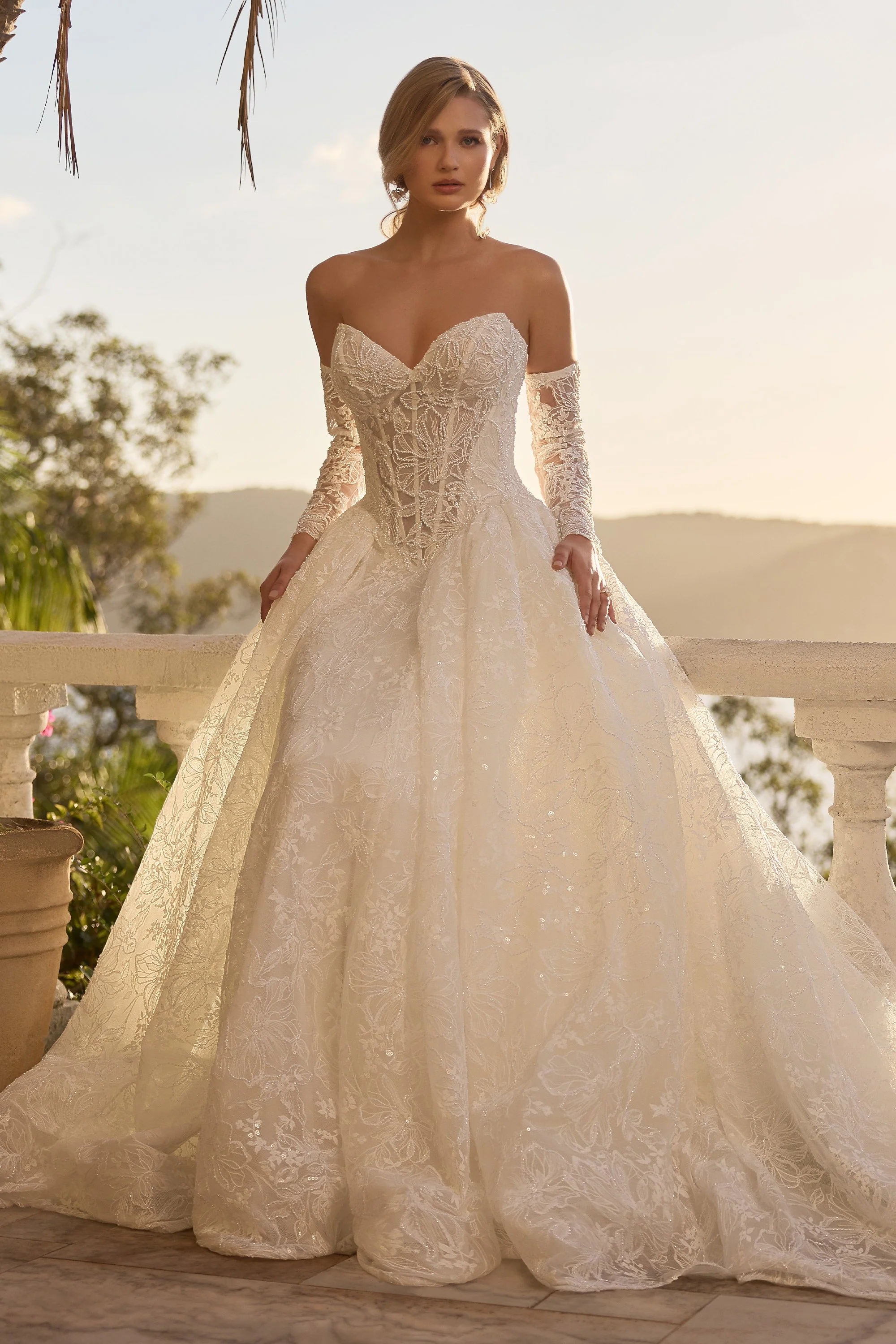 ST672-ivory-b.jpg
