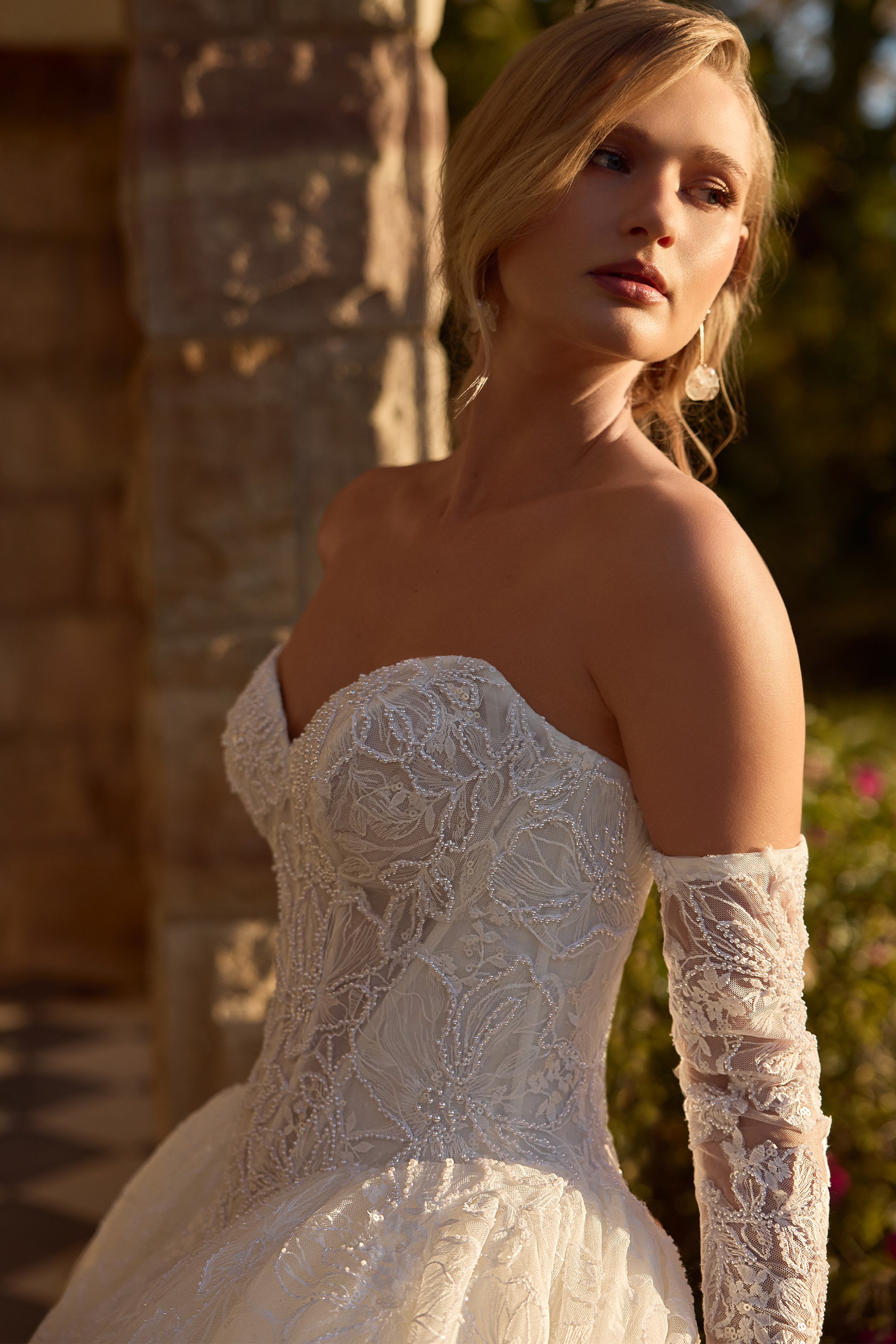 ST672-ivory-f.jpg