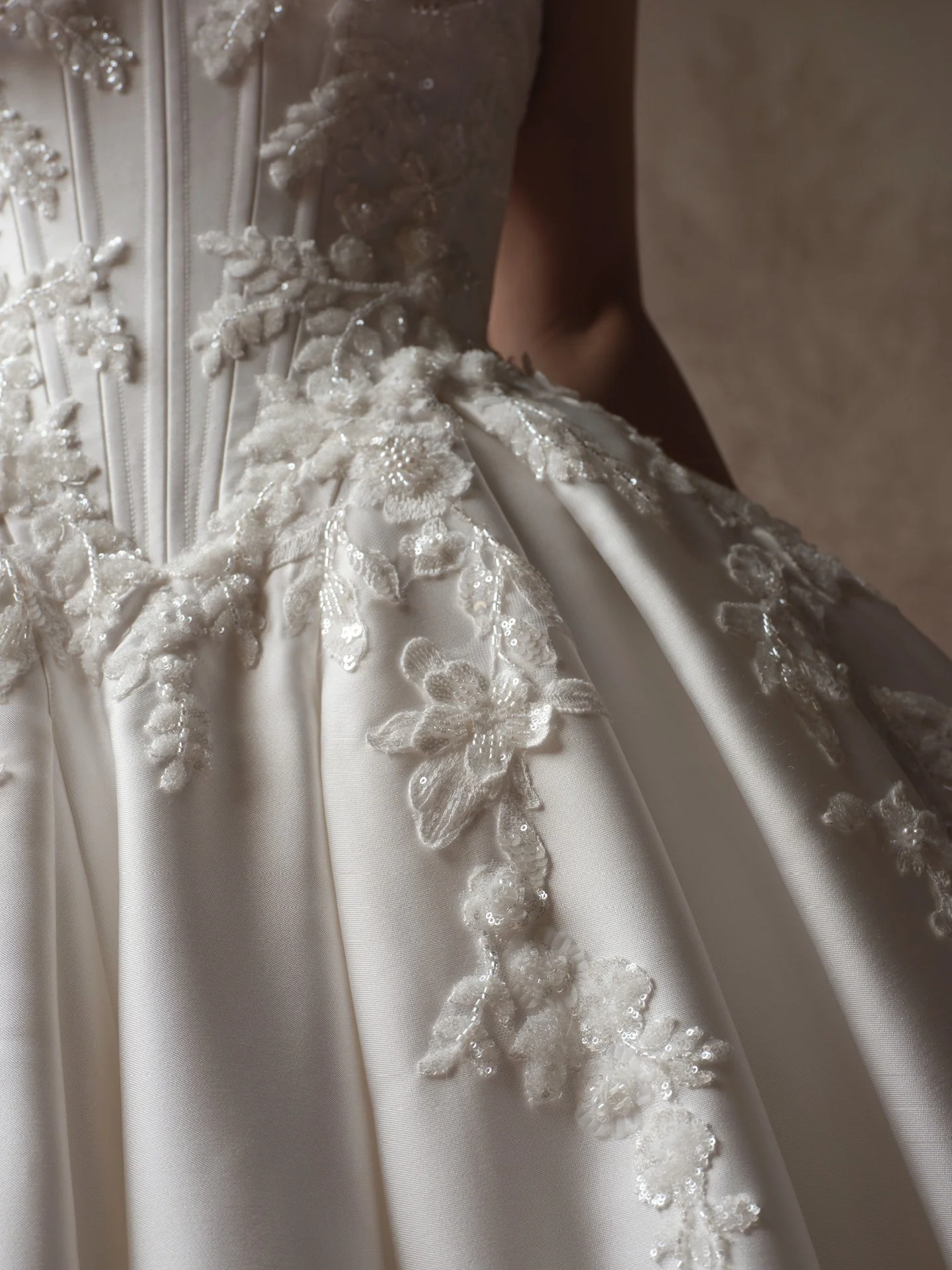 Sottero-and-Midgley-Petra-Ballgown-Wedding-Dress-F6SS108A01-Alt57-IV002.jpg