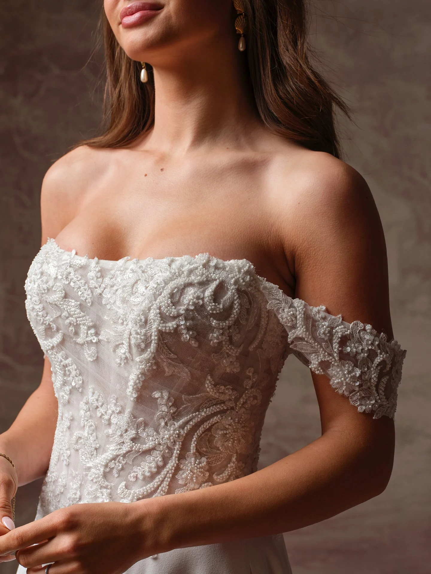 Rebecca-Ingram-Hazel-A-line-Wedding-Dress-F6RK109A01-Alt54-IV002.jpg