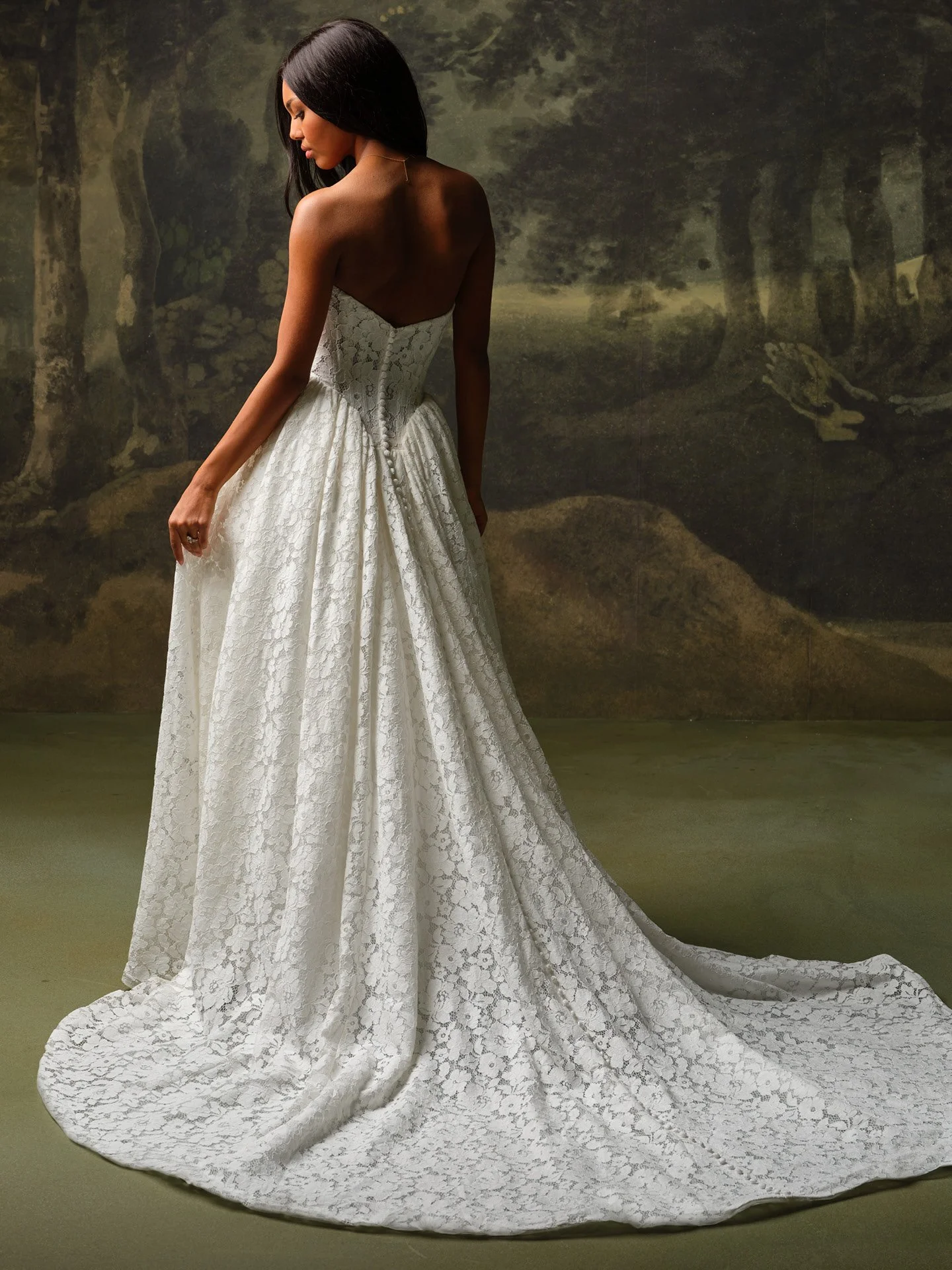 Rebecca-Ingram-Xana-Ballgown-Wedding-Dress-S7RG417A01-Alt56-IV002.jpg