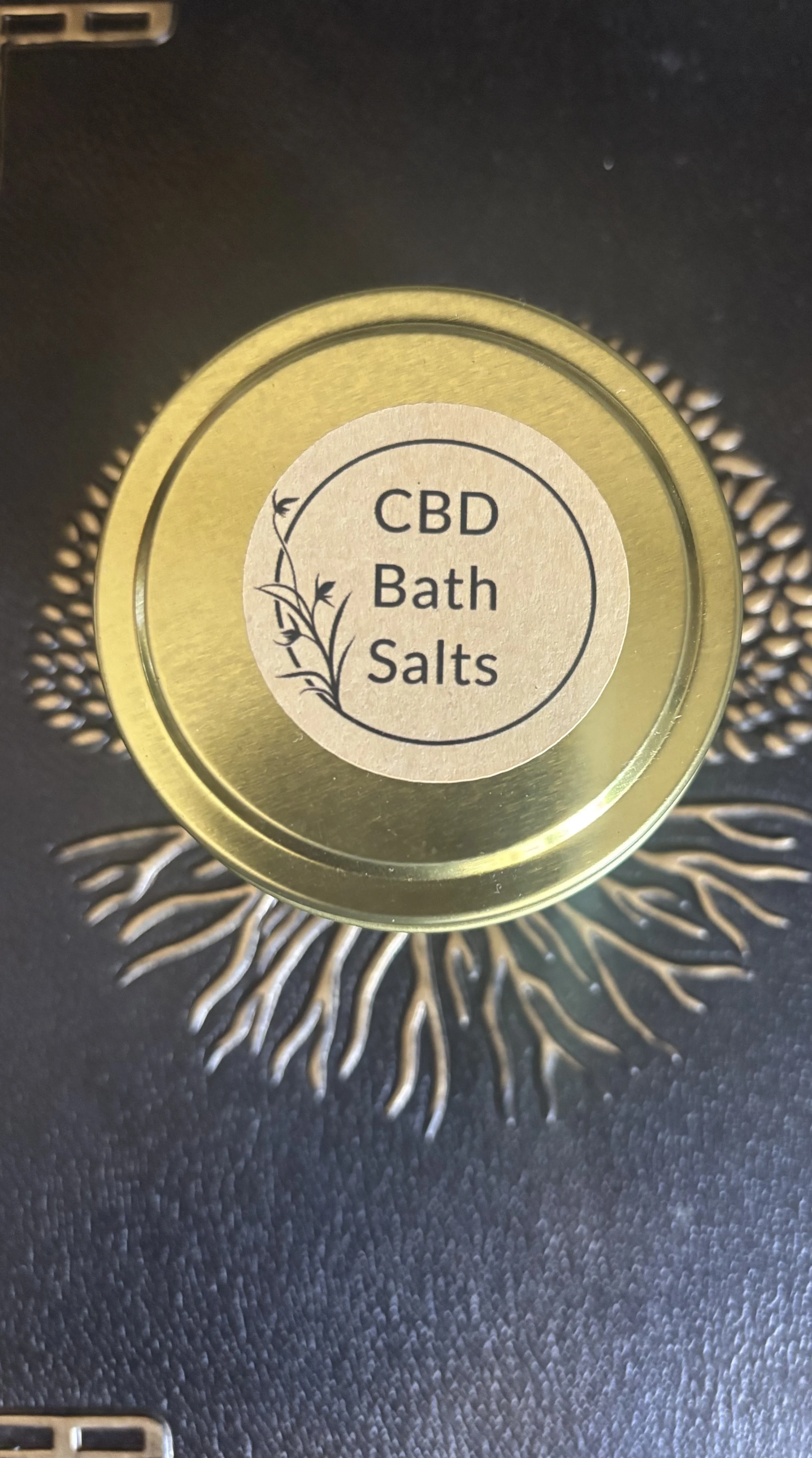 Soaking salt for pain management