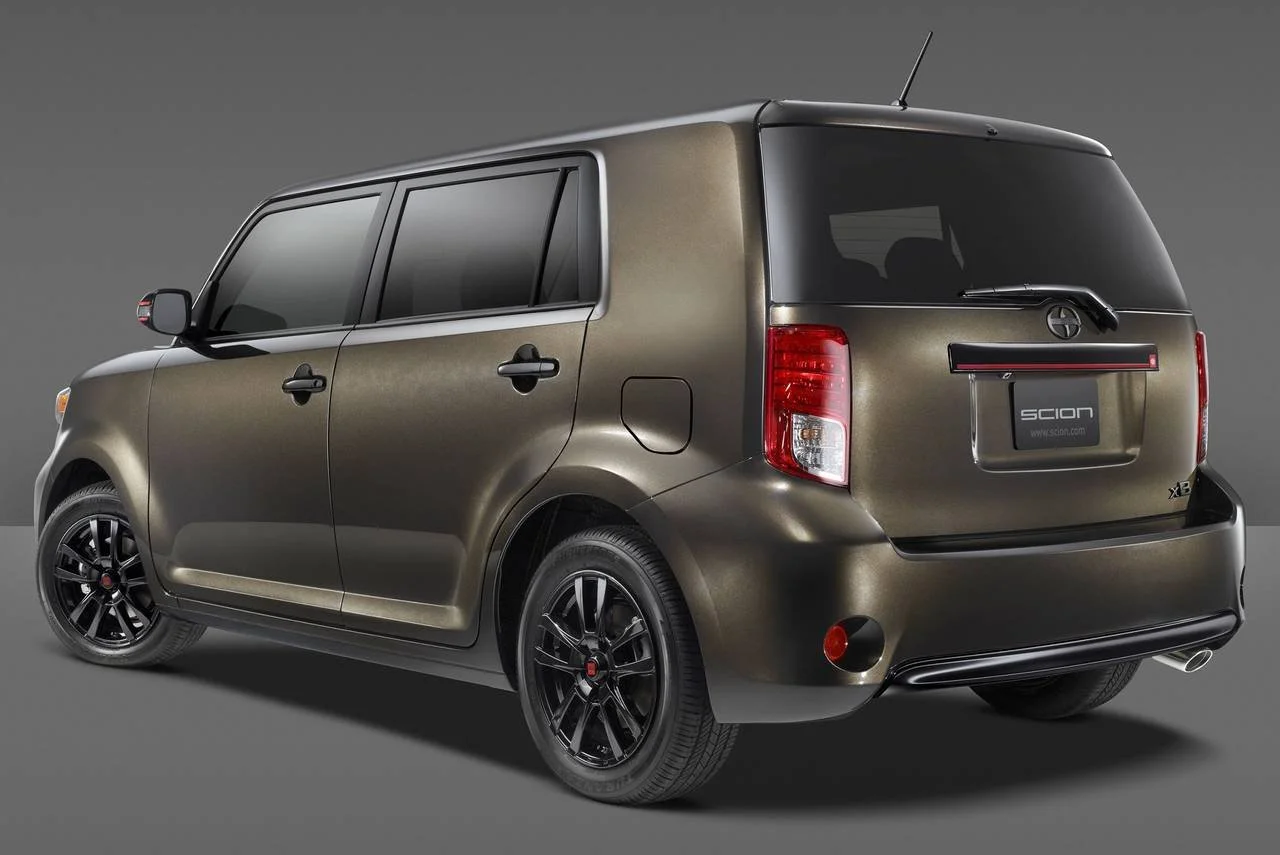 Scion xb 686 Parklan Edition 2015 Production Car