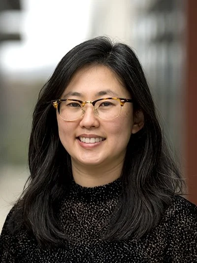 Ester Kwon Headshot.jpg