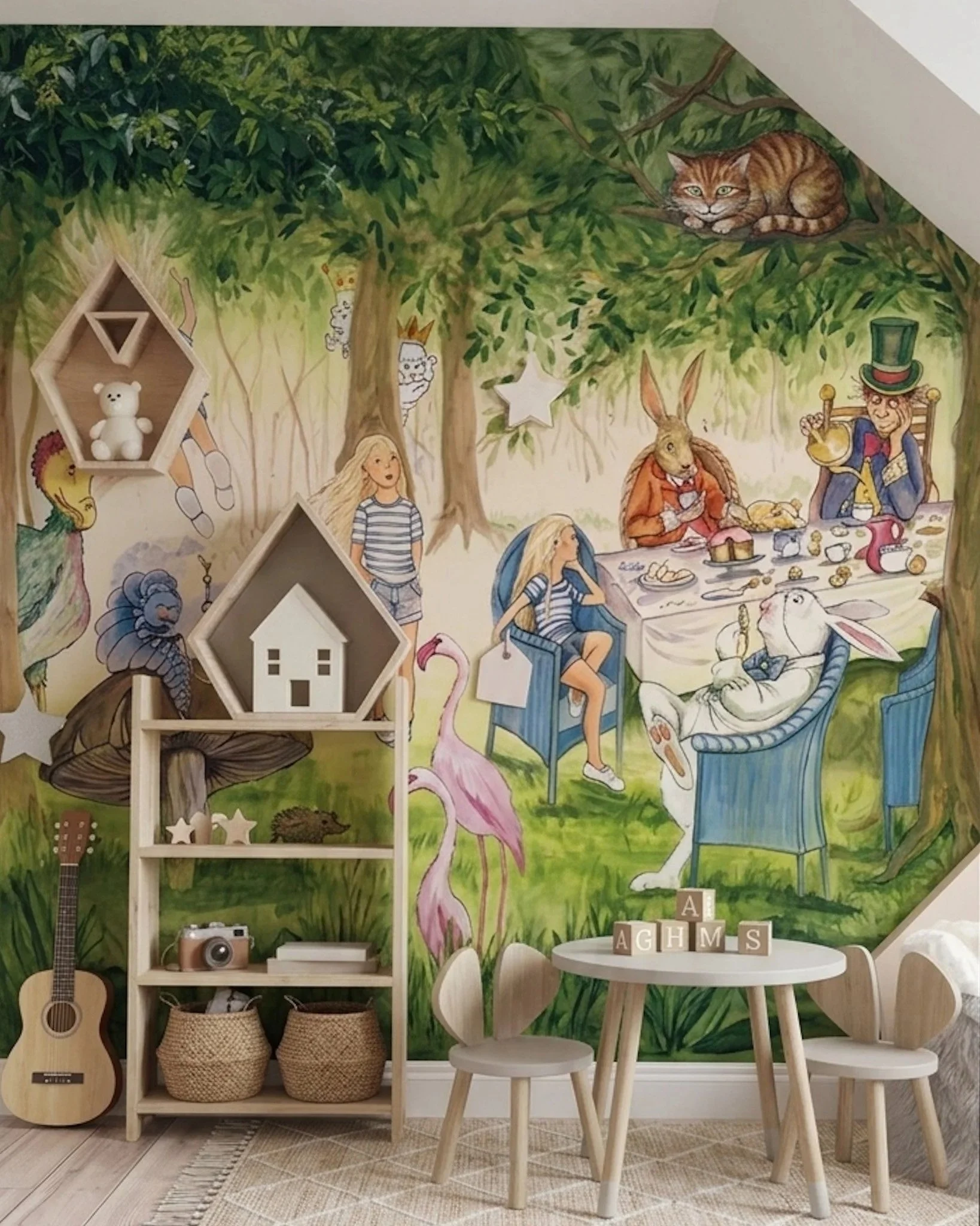 Alice+wonderland+nursery.jpg