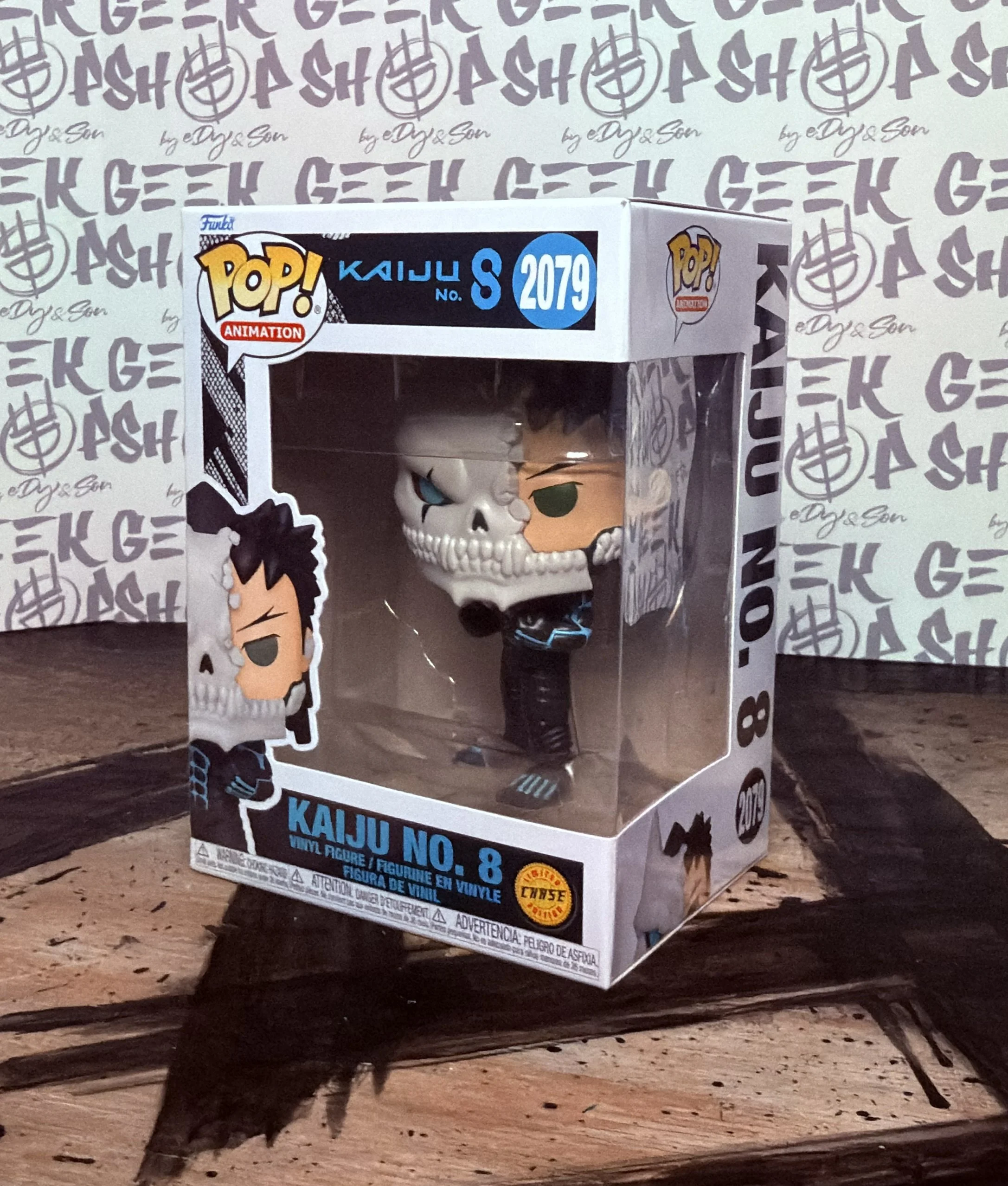 Kaiju NO8 - Funko Pop - #2079 Chase edition Copy