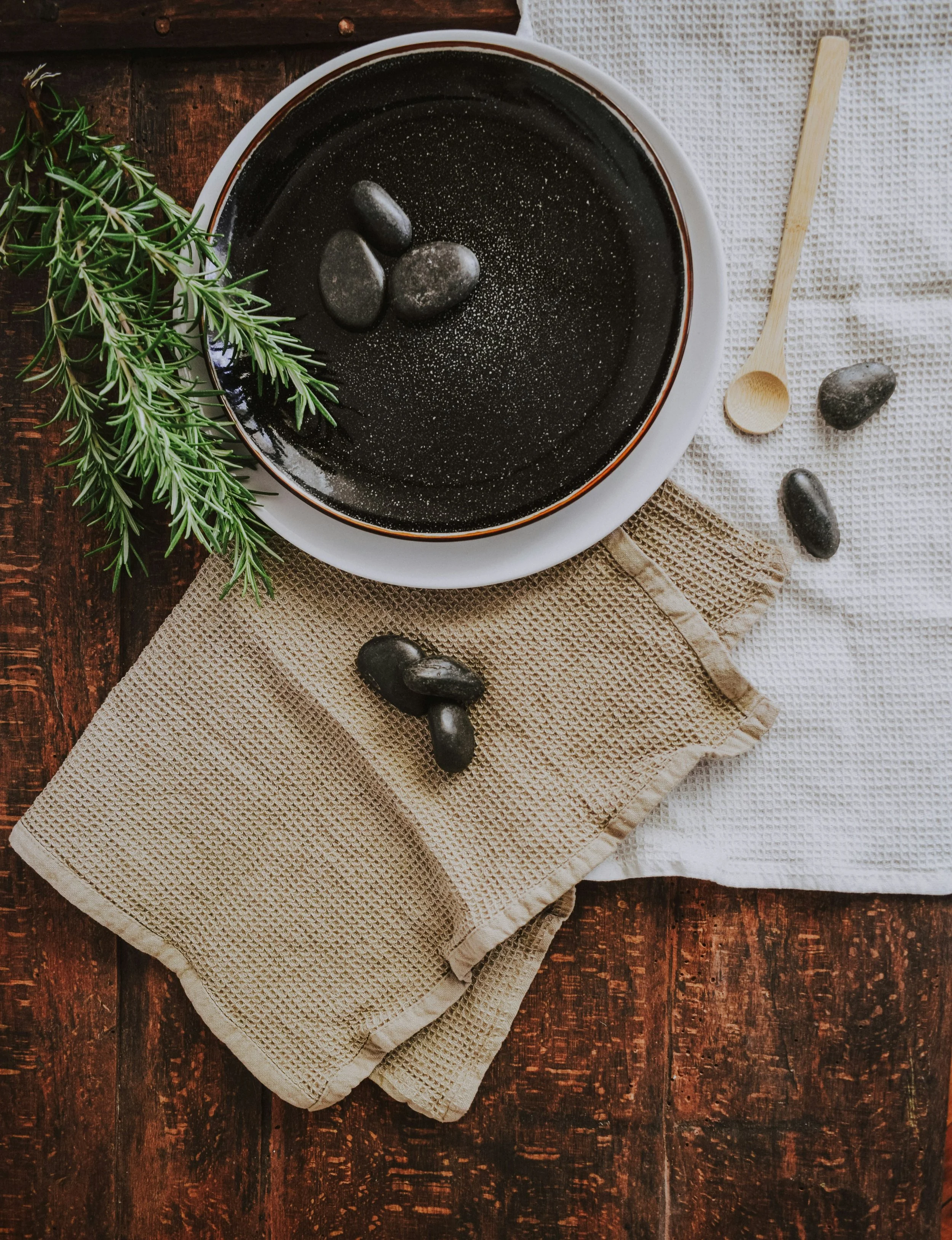 Hot Stone Facial Massage
