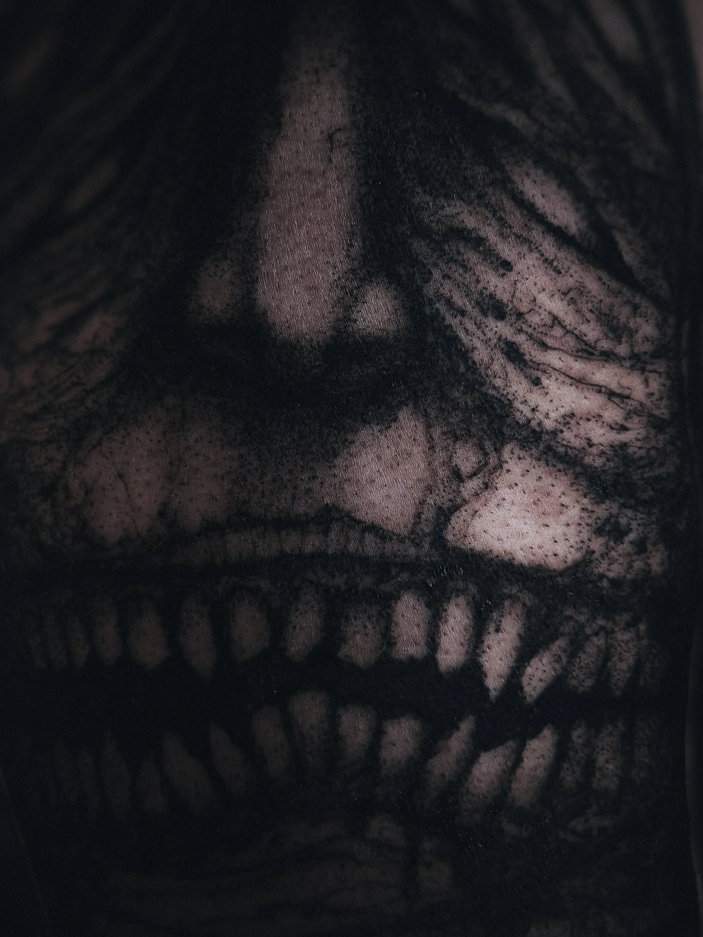 nunca subi este :-)

#darkworktattoo #freehandtattoo #tattoochile #darktattoo