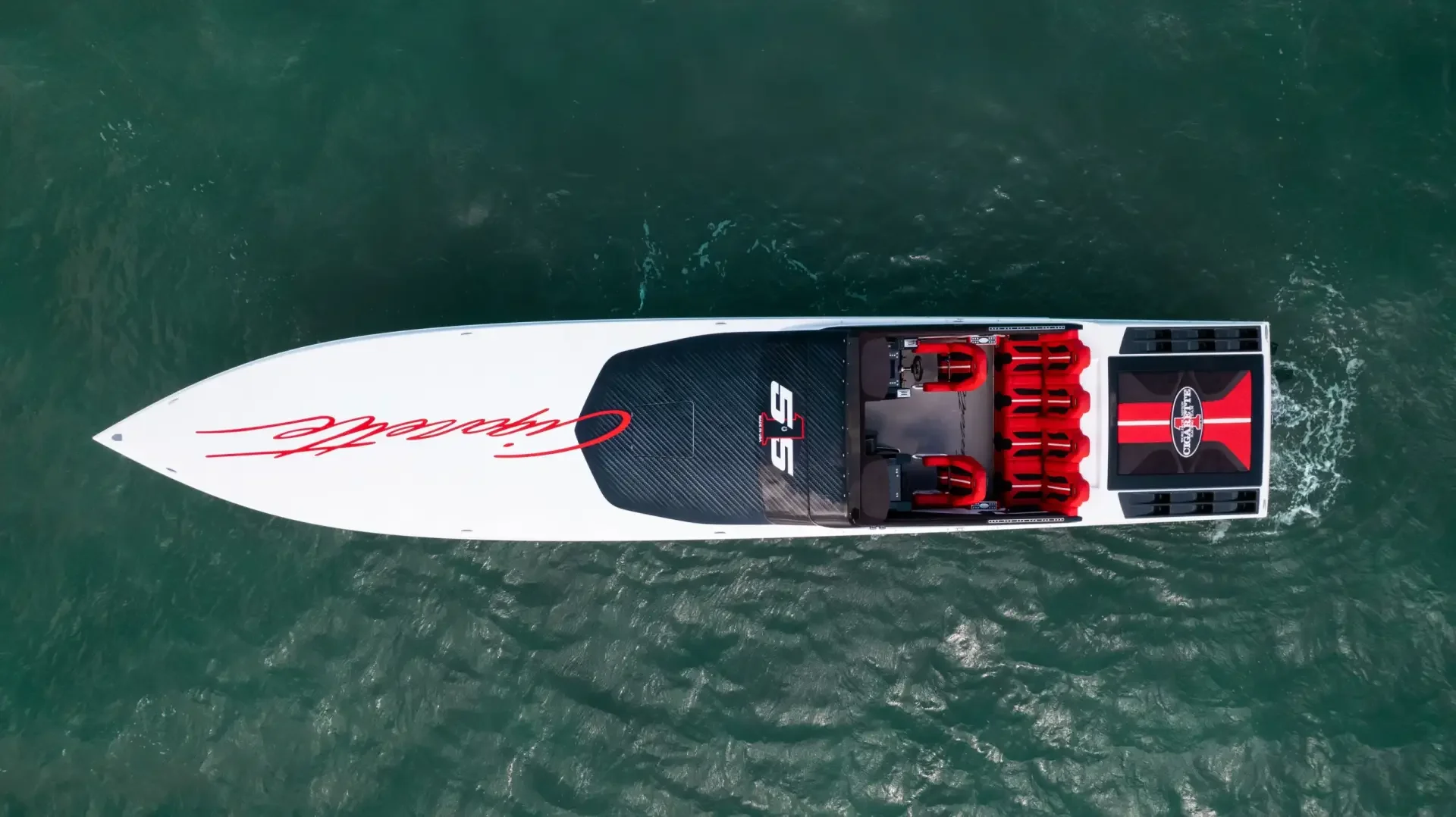 515-Ultimate-Performance-Racing-Boat-scaled.webp